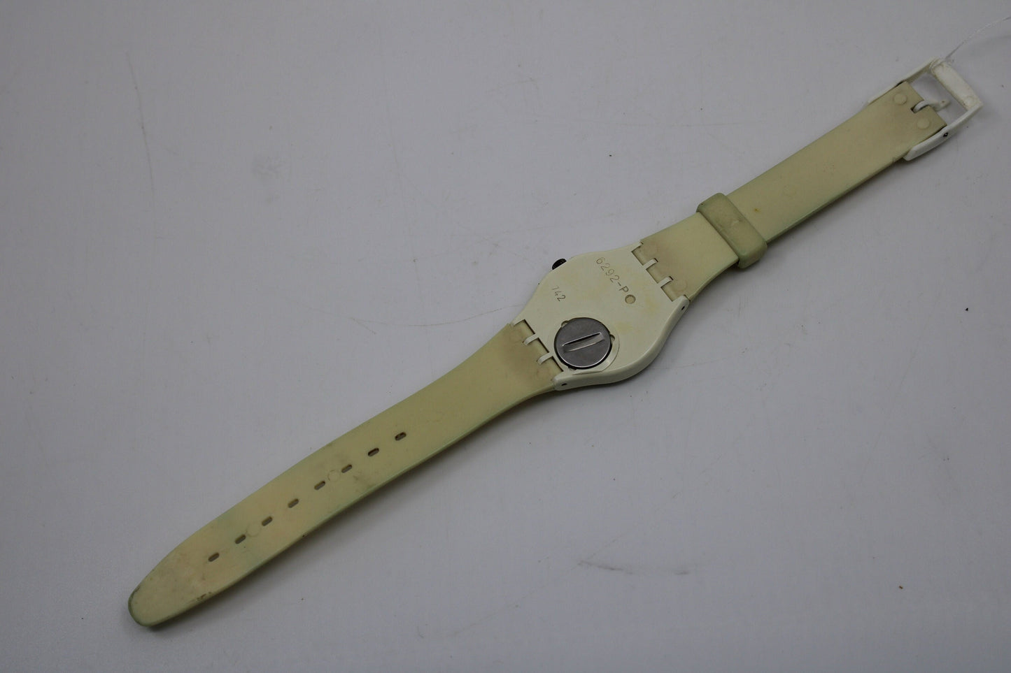 1986, Vintage Gents Swatch 'Ping Pong White', GW105, NO box, In Very Good Condition, working 100%, Original Strap