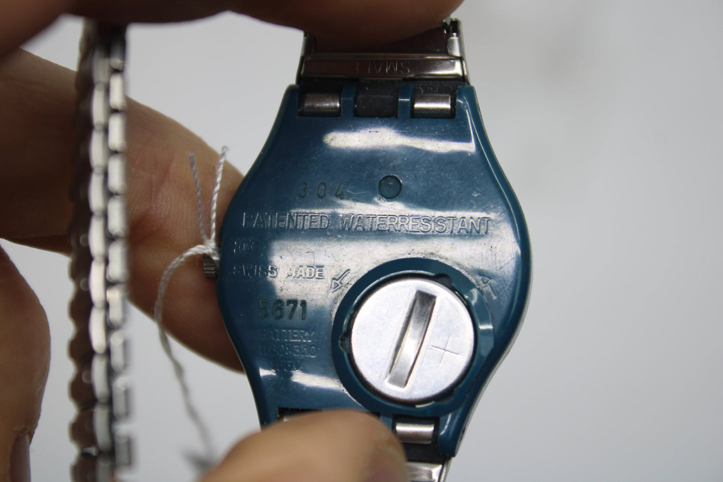 1992 Vintage Gents Swatch 'Steel Lite' GG403/404, it is in a nice, used condition, working 100% with the original strap