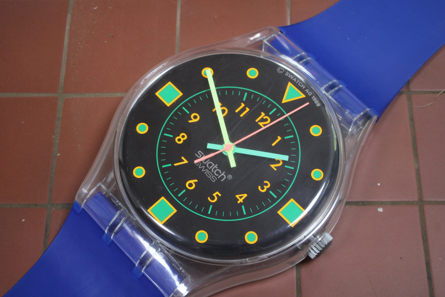1989 Bondi Diver Maxi Swatch, MGK115, VERY Good condition Unique, working 100%