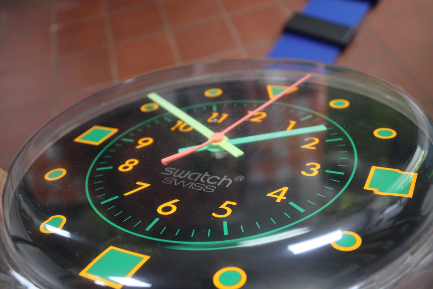 1989 Bondi Diver Maxi Swatch, MGK115, VERY Good condition Unique, working 100%