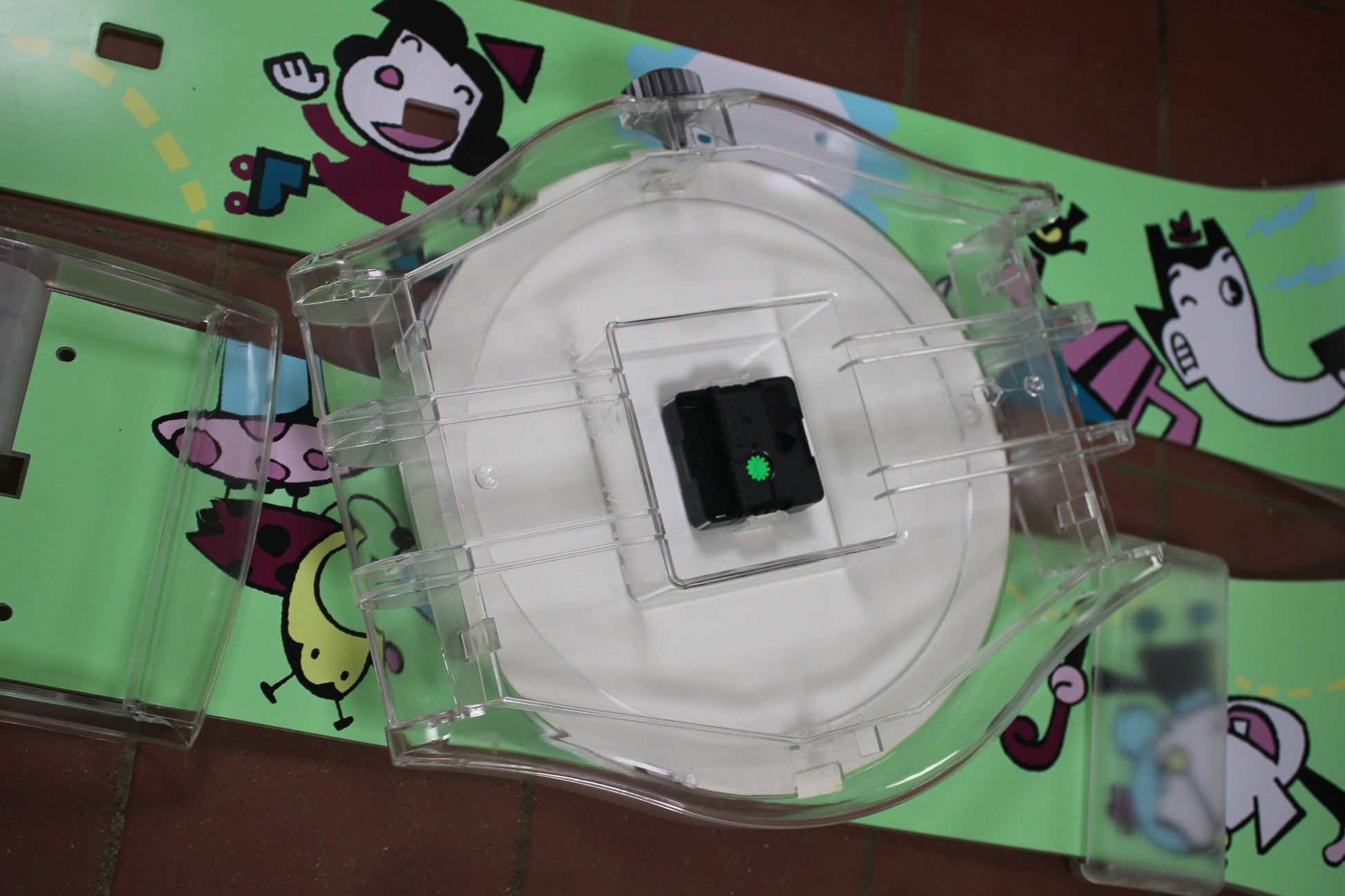 Vintage 2000 Maxi Swatch, 'Happiness', MGP116 unique, working 100%, complete, including strap!