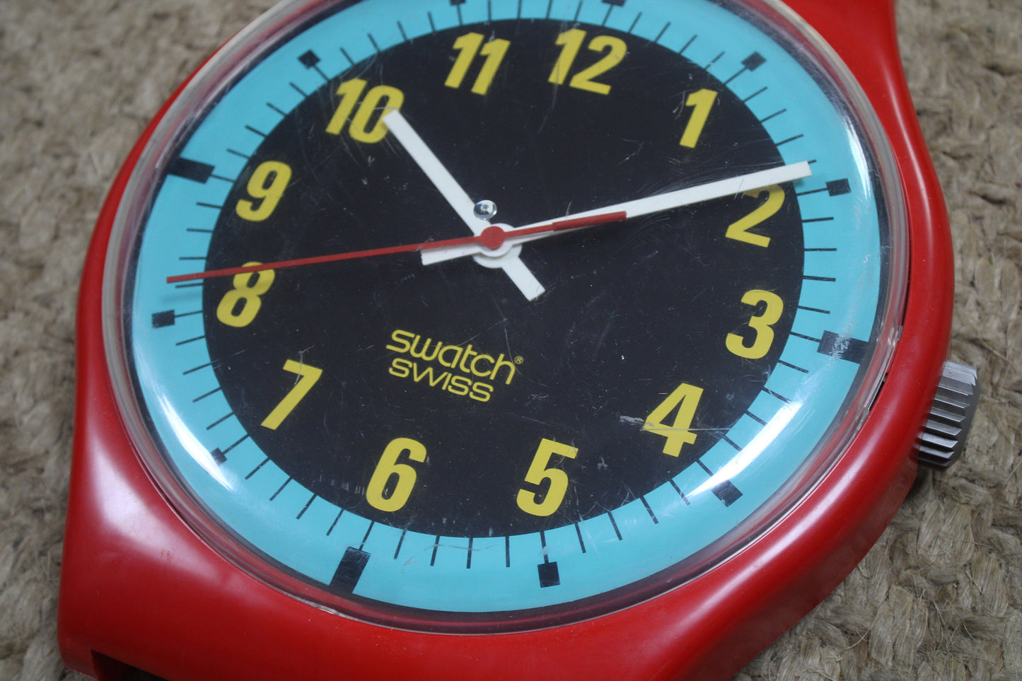 VERY GOOD condition 1997 Maxi Swatch, 'Blue Racer', MLR107 unique, Good condition, working 100%, NO Strap included in the sale!