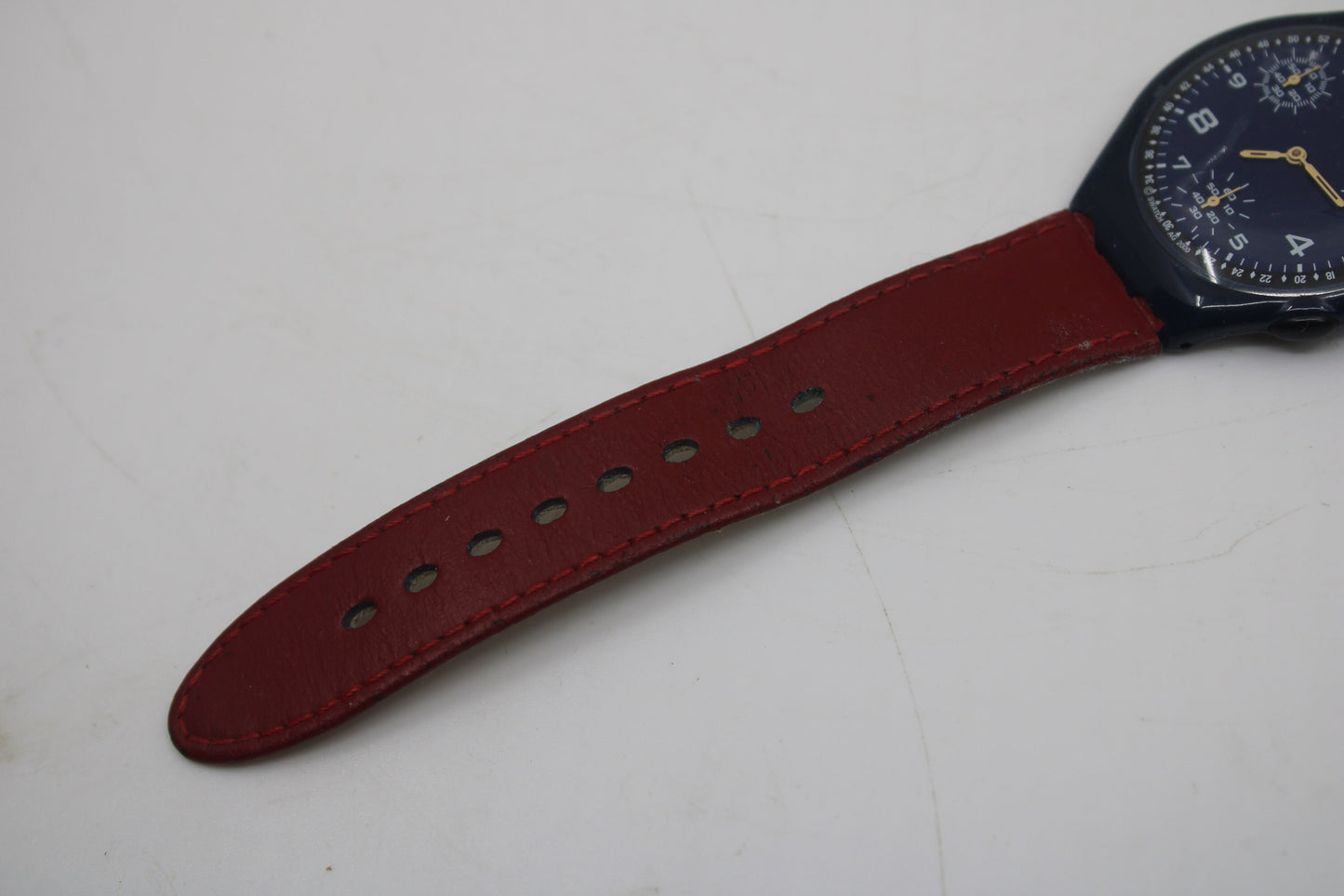 2001 'Outrage' vintage Skin Chrono Swatch SUYN100, Nice and Unused Condition, it is working 100%