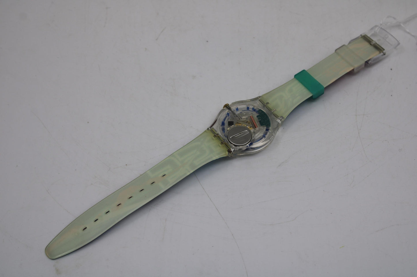 1997 Vintage Gents Access Swatch 'Comin' Thru' SKK105, in a NEAR MINT condition, Working 100%