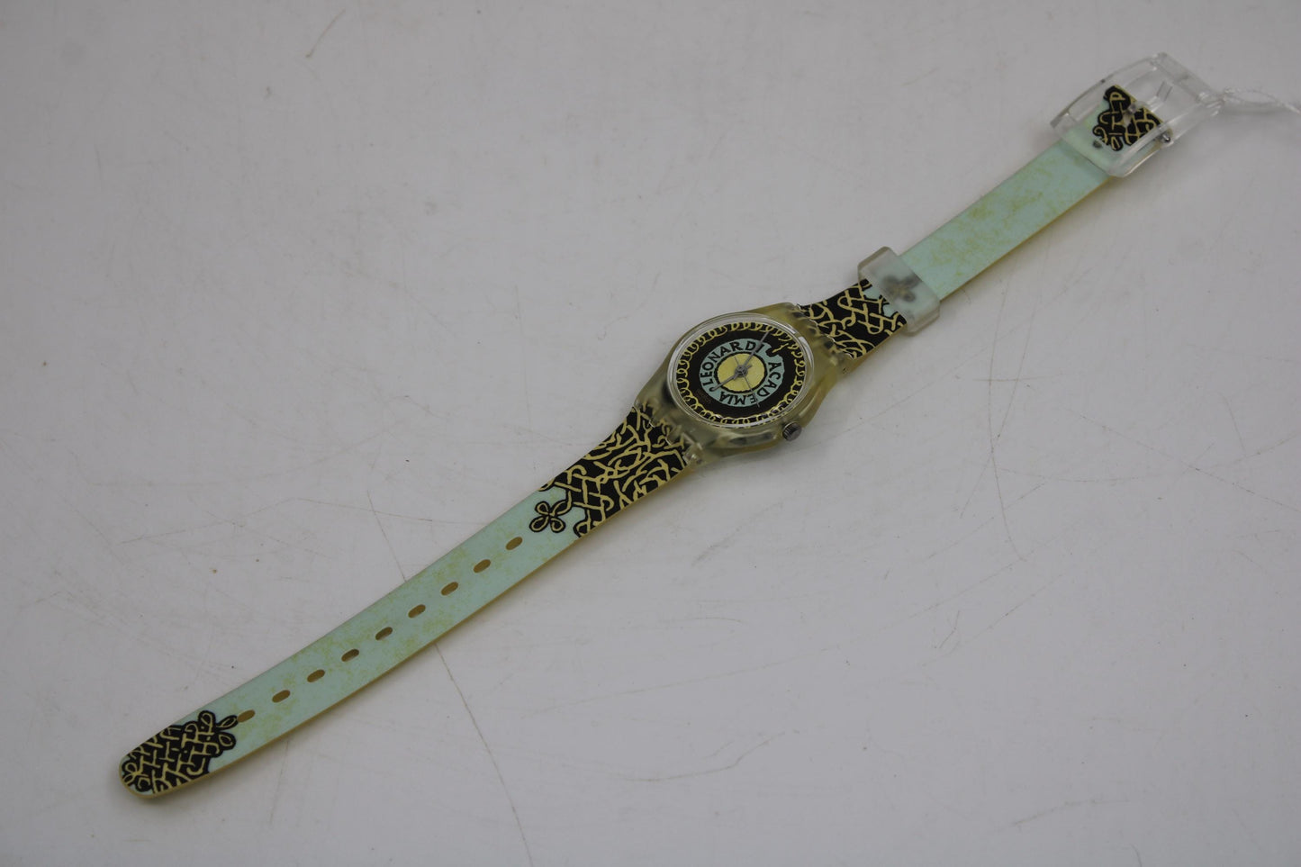 1991 'Vinci's Twist' Vintage ladies Swatch, LK124, NO box, working 100%, New Old Stock, Unused Condition, CRACKED Strap