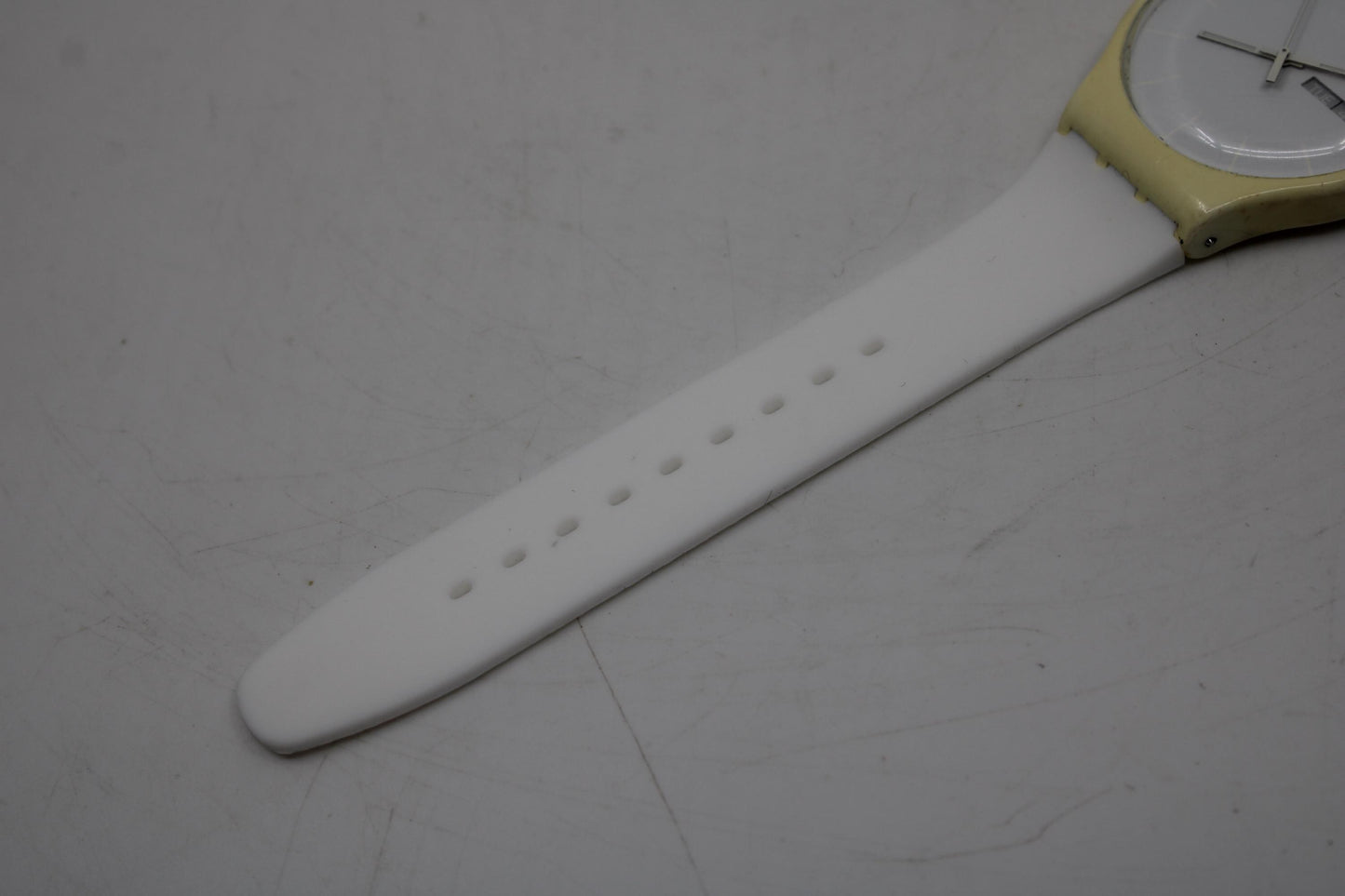Swatch Watch 41mm New Gent 'White Rebel' SUOW701, New Silicone strap, Working 100% Nice, Used Condition
