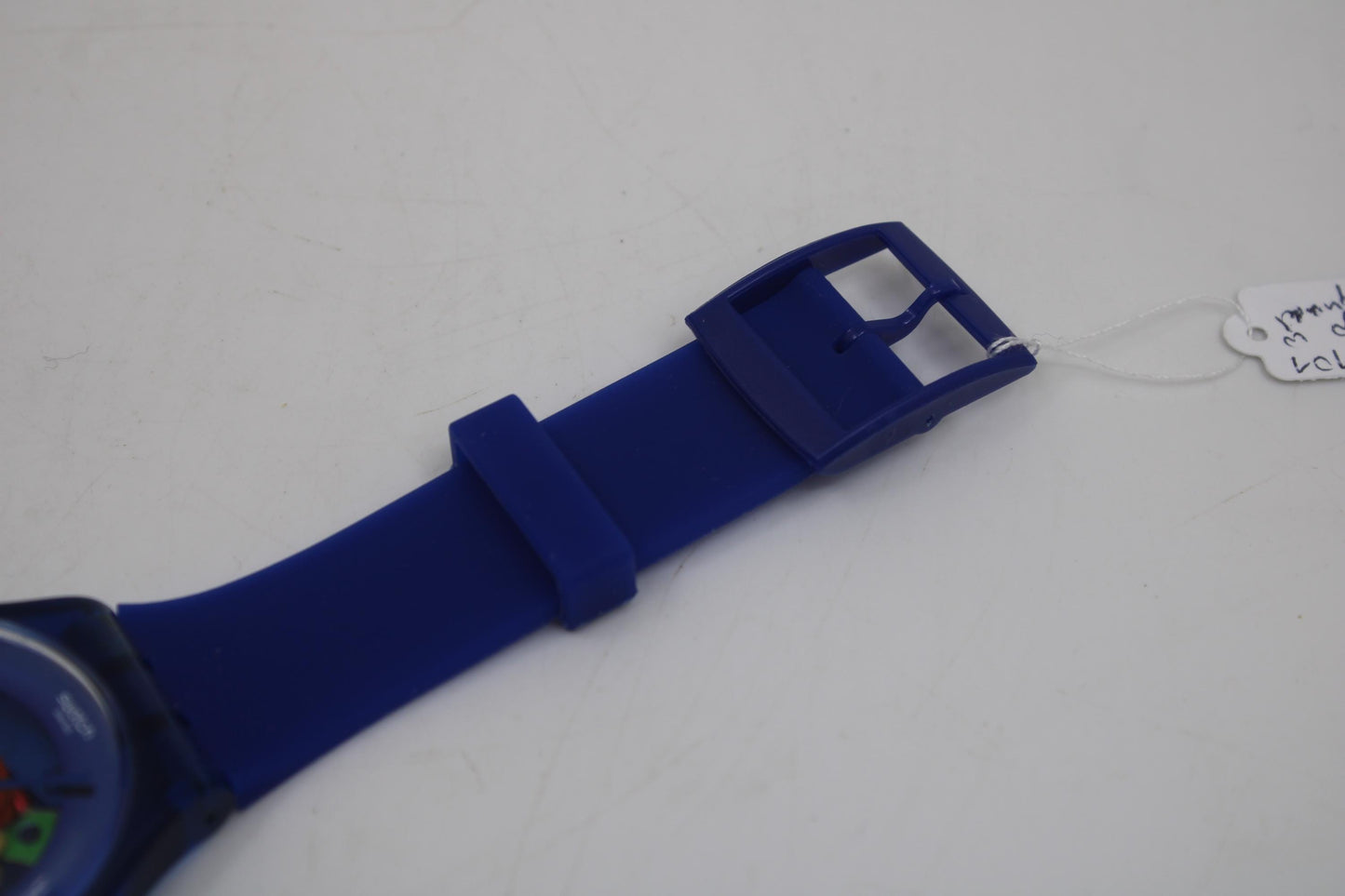 Vintage New Gents Swatch 'Indigo Lacquered' SUON101, in good condition, working 100% with a brandnew strap