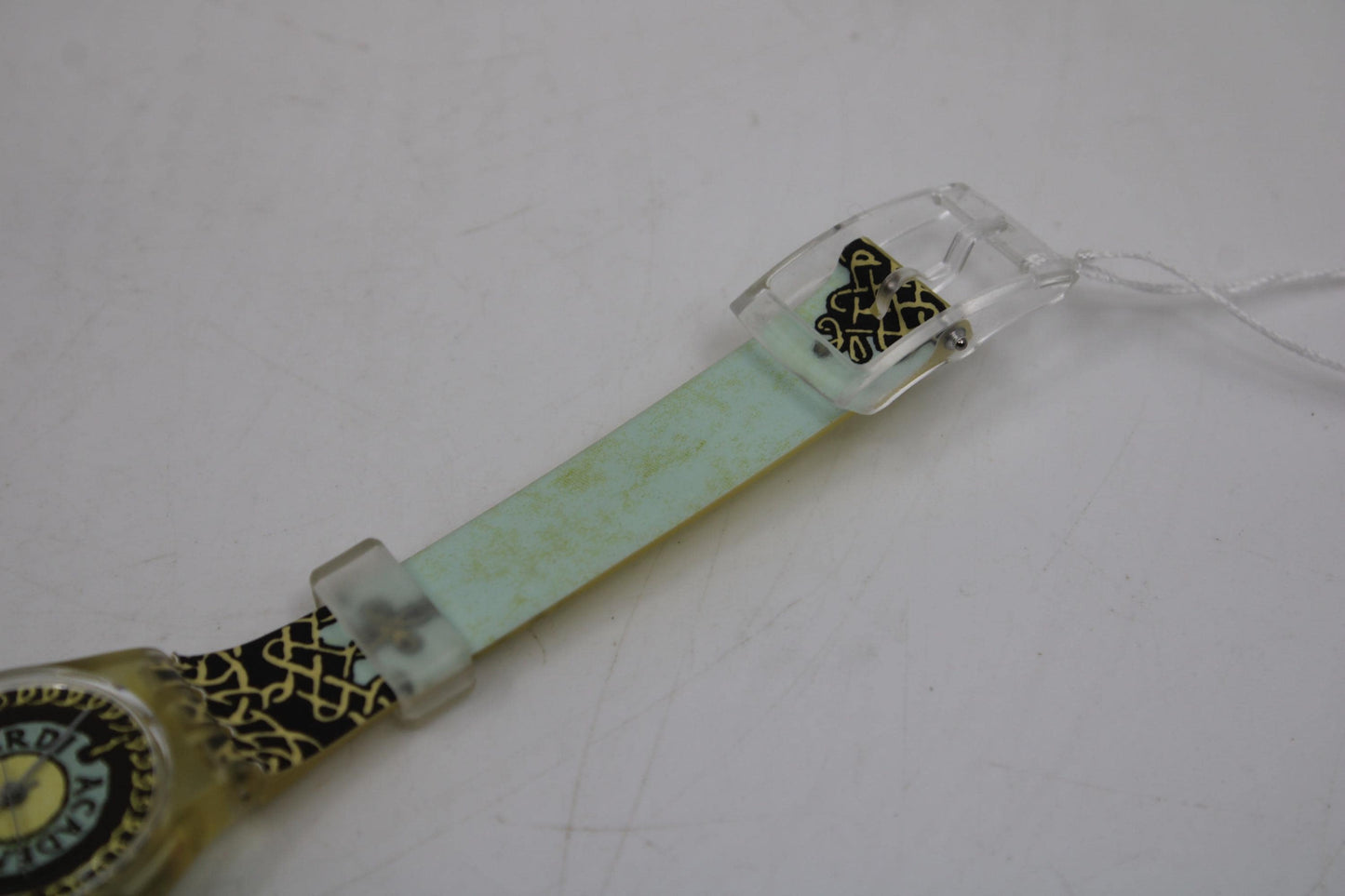 1991 'Vinci's Twist' Vintage ladies Swatch, LK124, NO box, working 100%, New Old Stock, Unused Condition, CRACKED Strap