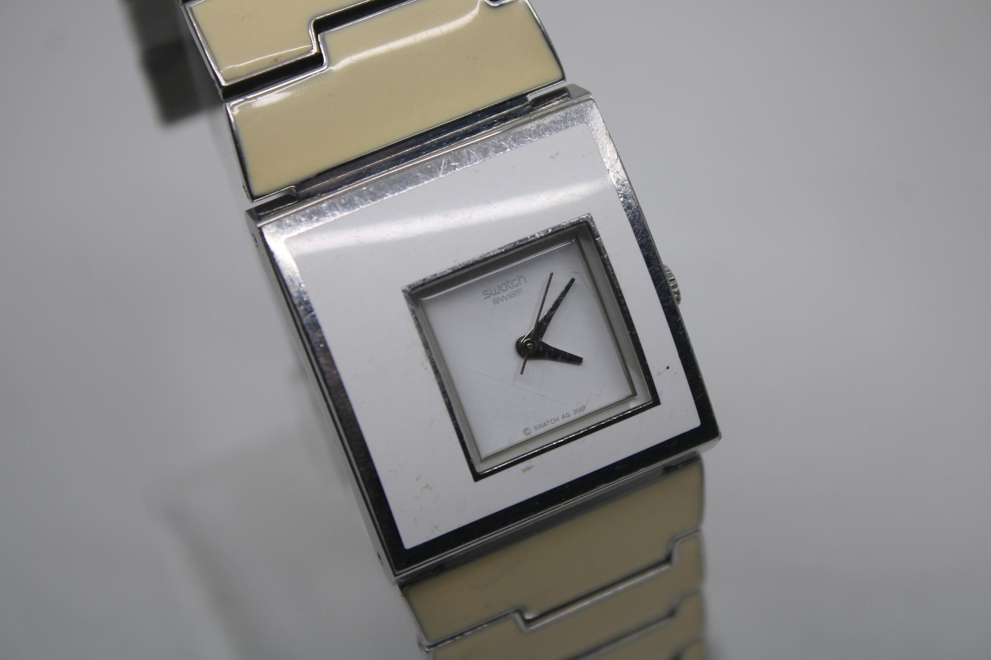Irony Lady Square, YUS114G, 'Nata Para', vintage, used Condition, Swatch, working 100%