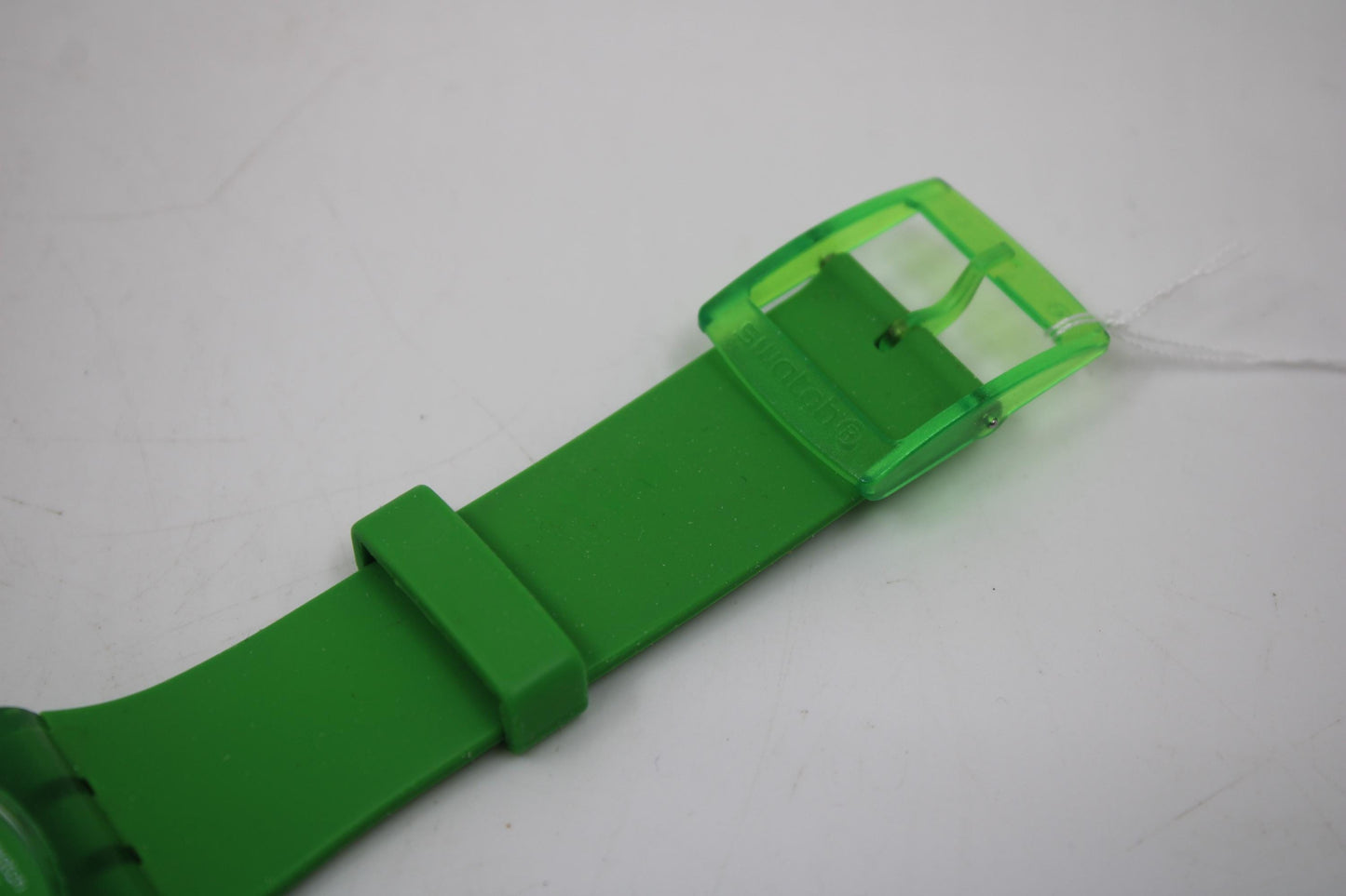 Vintage New Gents Swatch 'Green Lacquered' SUOG103, in Near Mint, working 100% with the original strap