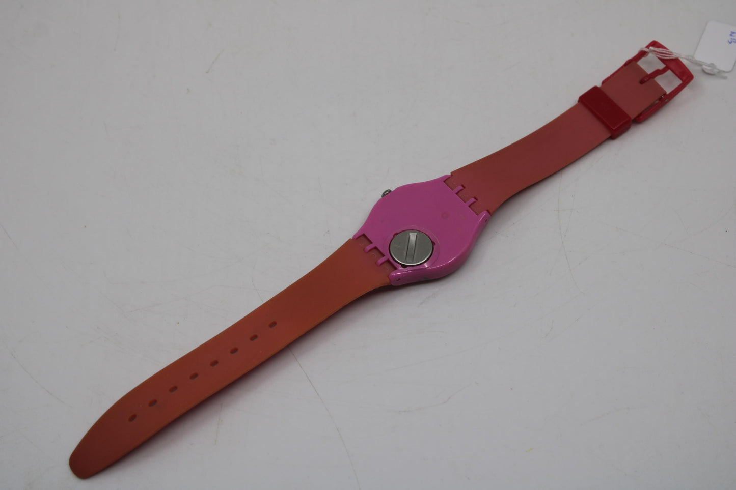 Vintage Gents 34mm Swatch, 'Time Never Dies', model number GP138, nice used condition with original strap