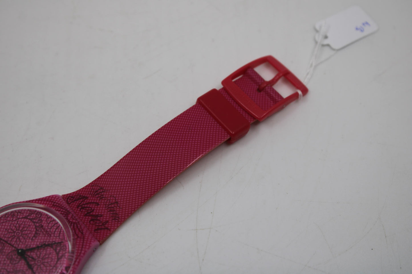 Vintage Gents 34mm Swatch, 'Time Never Dies', model number GP138, nice used condition with original strap