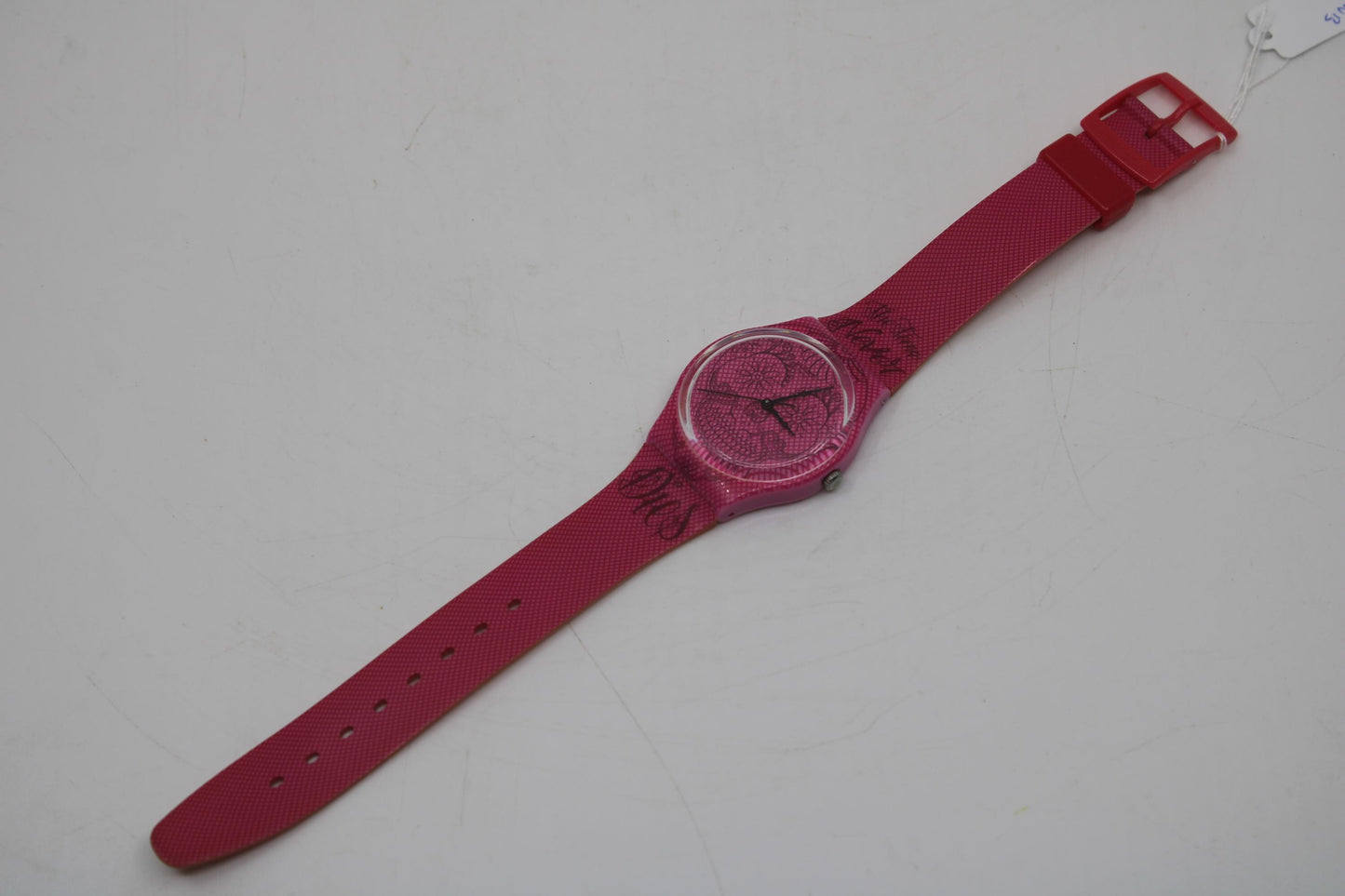 Vintage Gents 34mm Swatch, 'Time Never Dies', model number GP138, nice used condition with original strap