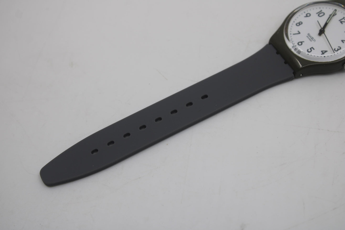 Very Nice 17mm Gents Swatch, 'Fog Cloud', GM169, used condition, working fine
