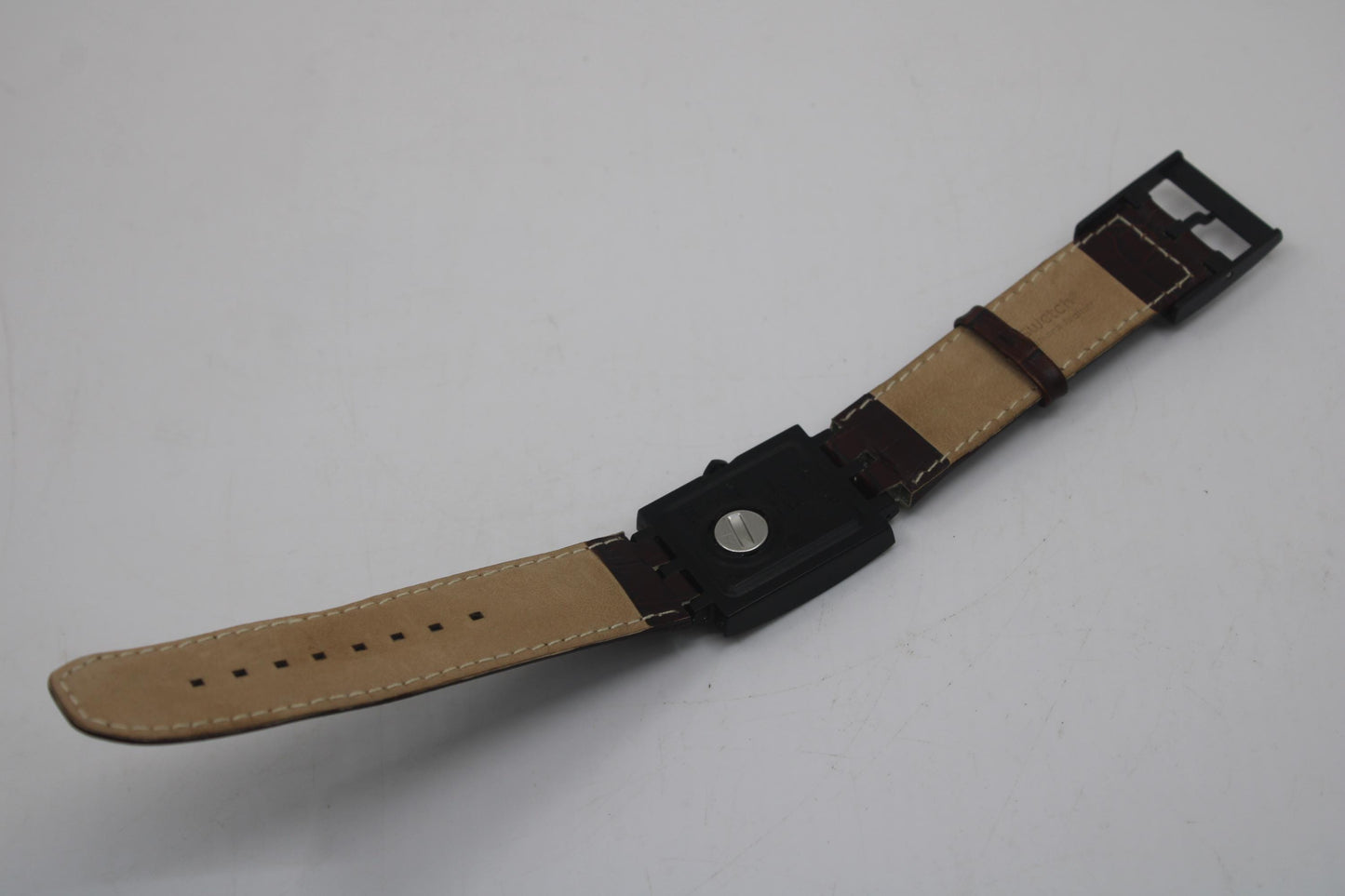 2000 Square SUAB100 'Don't be 2 Square', nice used condition, brandnew, unworn strap, working fine