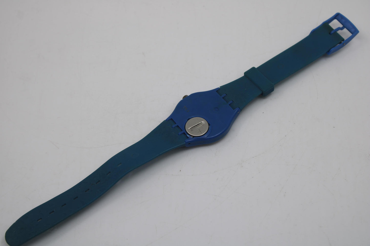 Limited Edition Swatch Folon 'Voir', GZ109, very rare and in beautiful nice, used condition with new strap