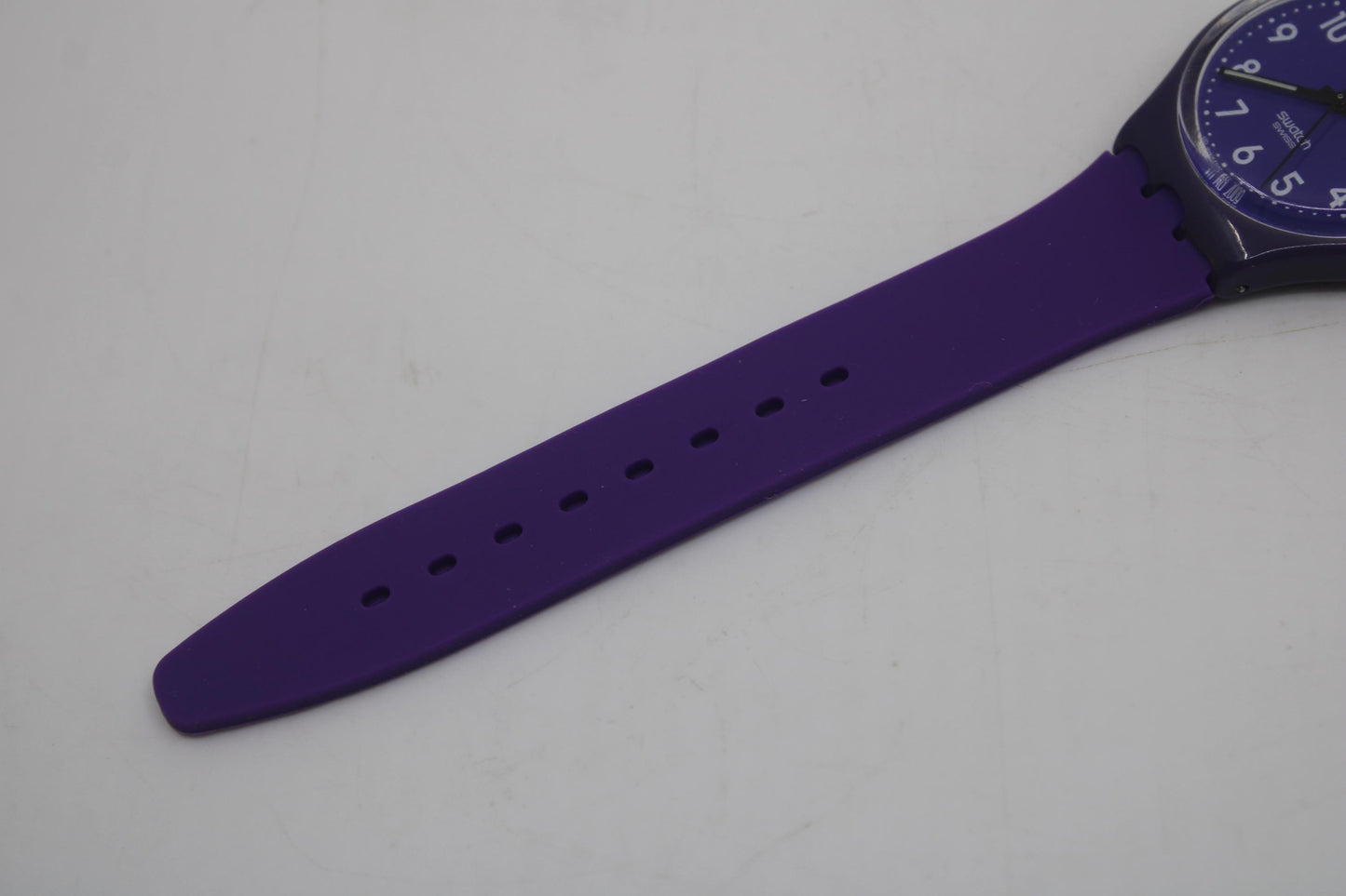 Very Nice 17mm Gents Swatch, 'Callicarpa', GV121, used condition, working fine