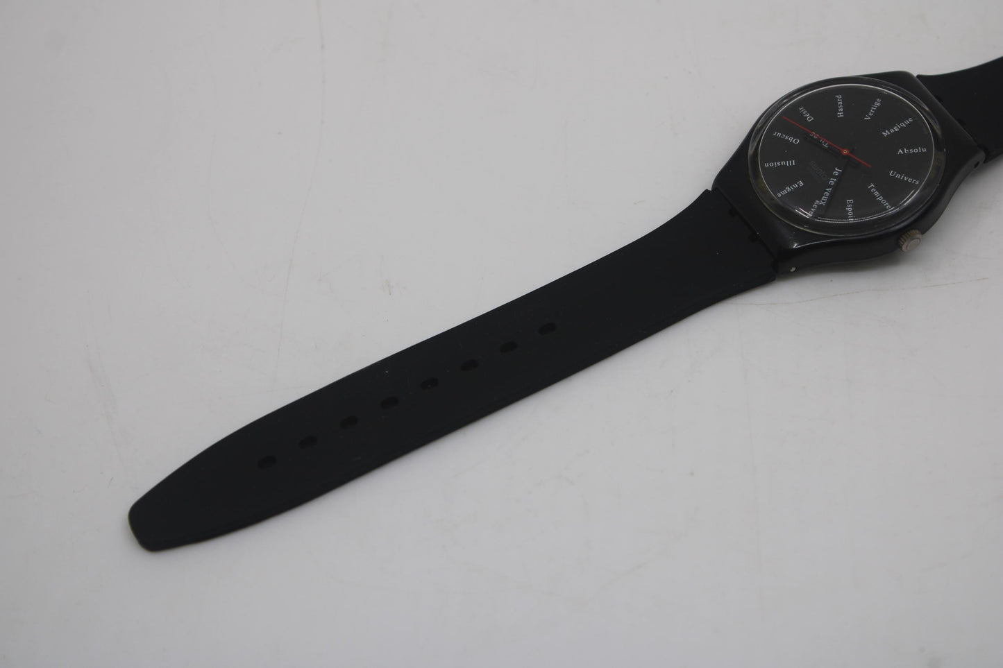 1988 Vintage Gents Swatch 'St. Germain' GW402, in a Nice, Used condition, working fine with NON-original strap