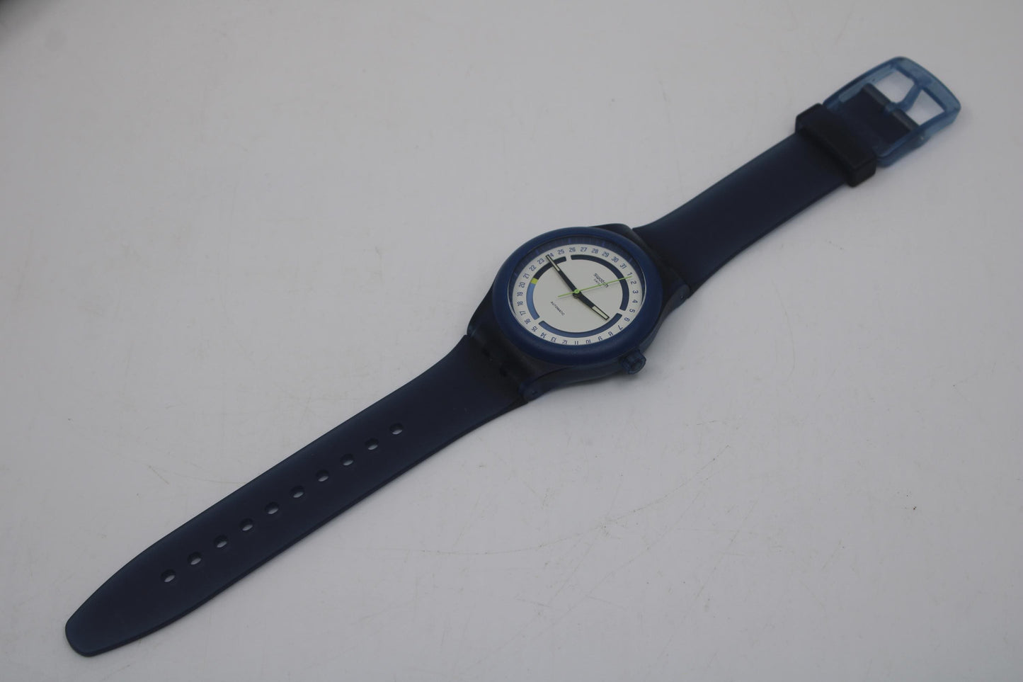 Swatch Sistem 51 Hodinkee STOPLIGHT NeoN REMIX SO30Z402 - unworn condition, running fine - Swatch Automatic - 42mm diameter - new in box