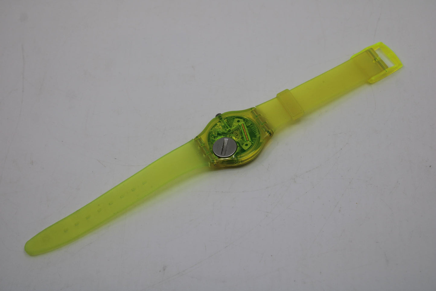 Vintage Gents Swatch, 'Love Peace and Happiness' GJ118, NO box, very nice Condition, working fine