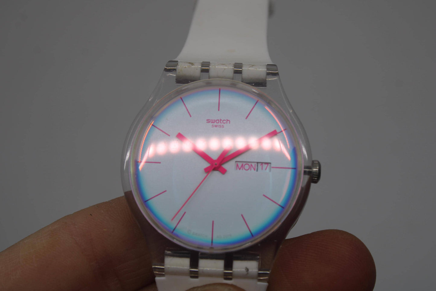 Vintage New Gents Swatch 'Polawhite' SO29K704, in Near Mint Condition, working fine with the original strap