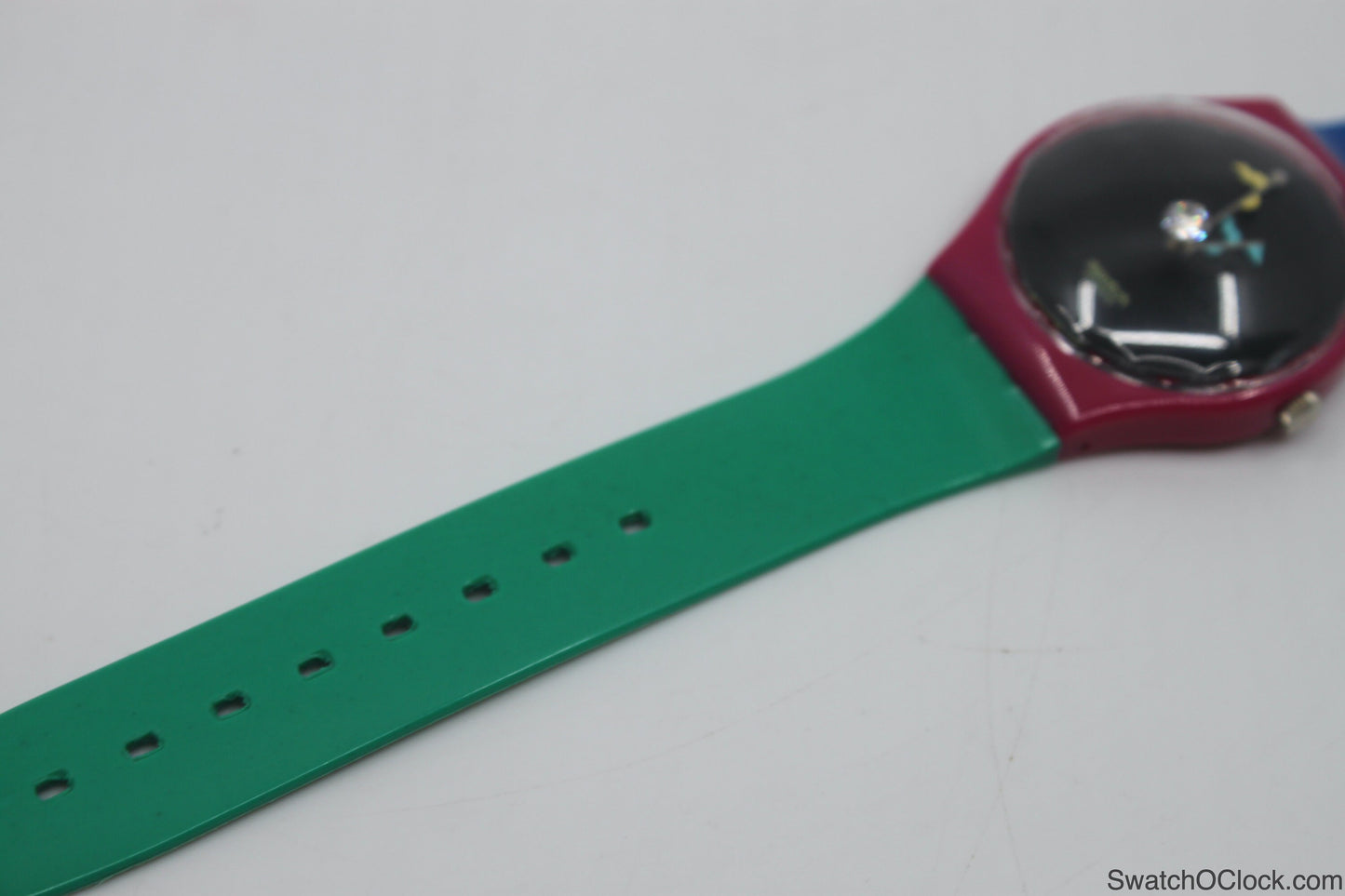 1994, Vintage Gents Swatch. 'Crystal Surprise' GZ129 with convex glass, near mint condition, working 100%,