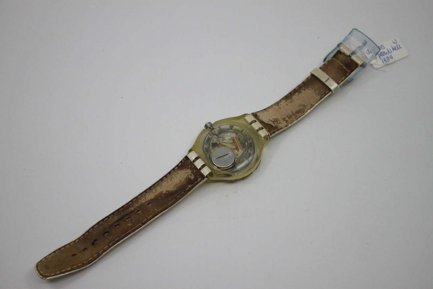 1994, Vintage Swatch Scuba 'Pearl Shell' SDK118, NO box, in Good, Working Condition, White Leather Strap