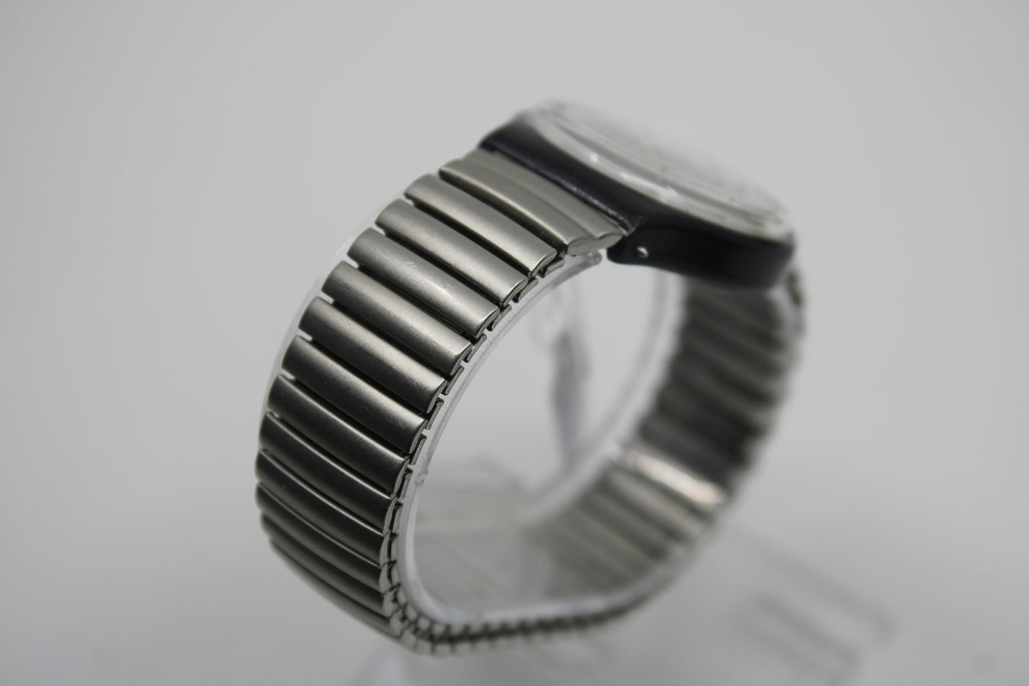 1998 Vintage Gents Swatch 'Royal Granite' GV109, Nice, Used Condition, working 100% with a NON-original, used strap