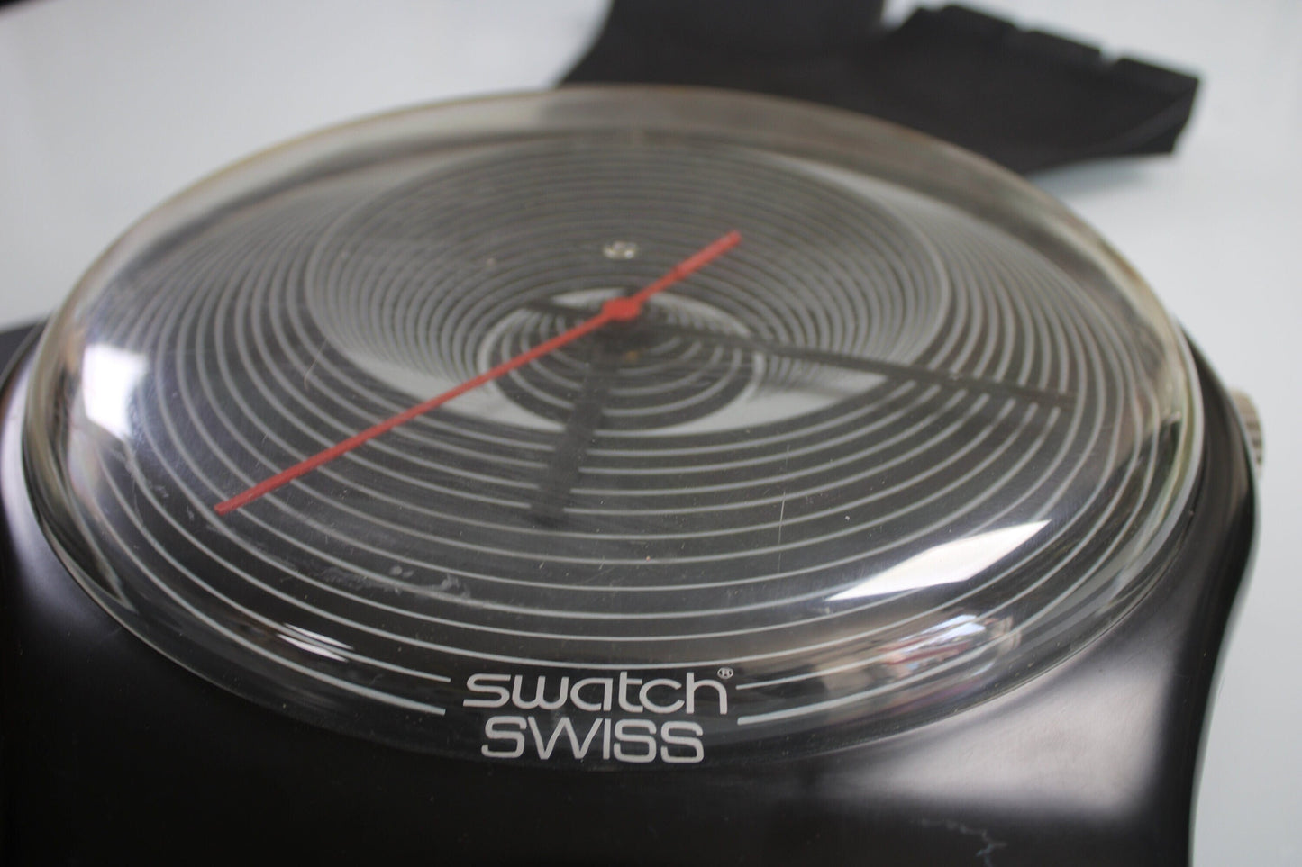 VERY GOOD condition 1987 Maxi Swatch, 'Vulcano', MGB114 unique, original clockwork