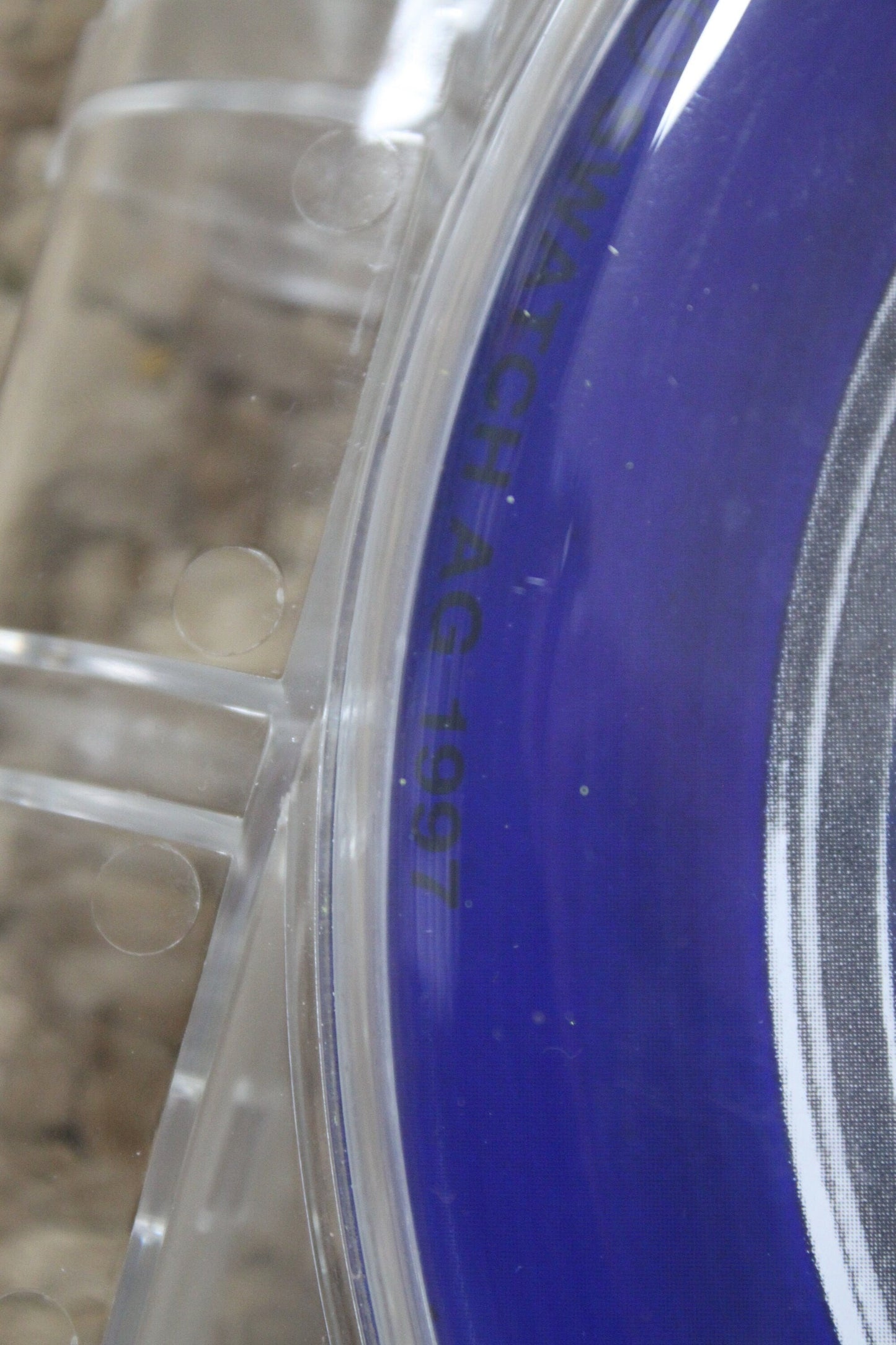 VERY GOOD condition 1997 Maxi Swatch, 'Small In Big', MGK254 unique, Good condition, working 100%, NO Strap included in the sale!