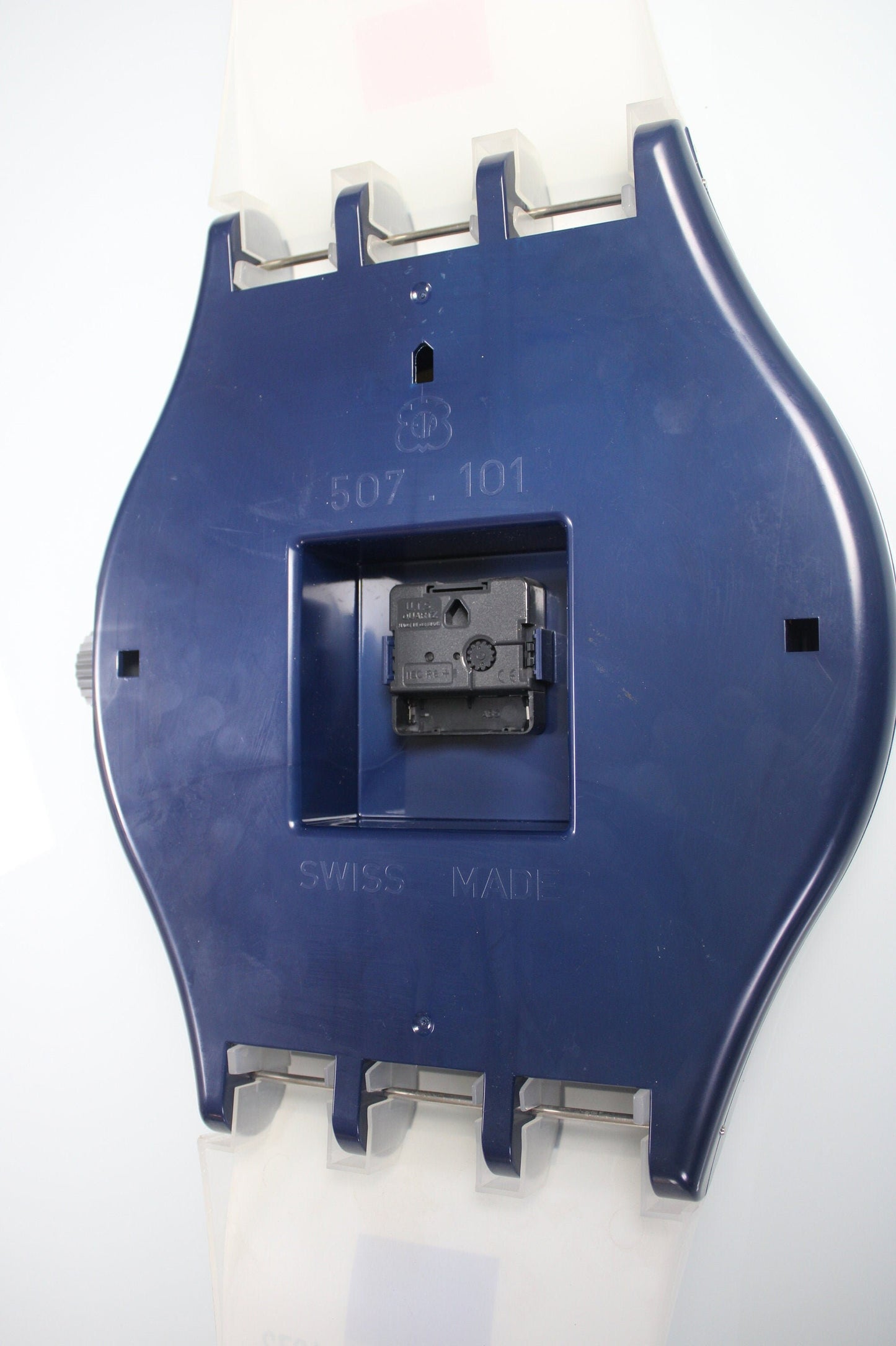 VERY GOOD condition 2000 Maxi Swatch, '104 Years Maxi', MGN183 unique, Super Good Condition, working 100%