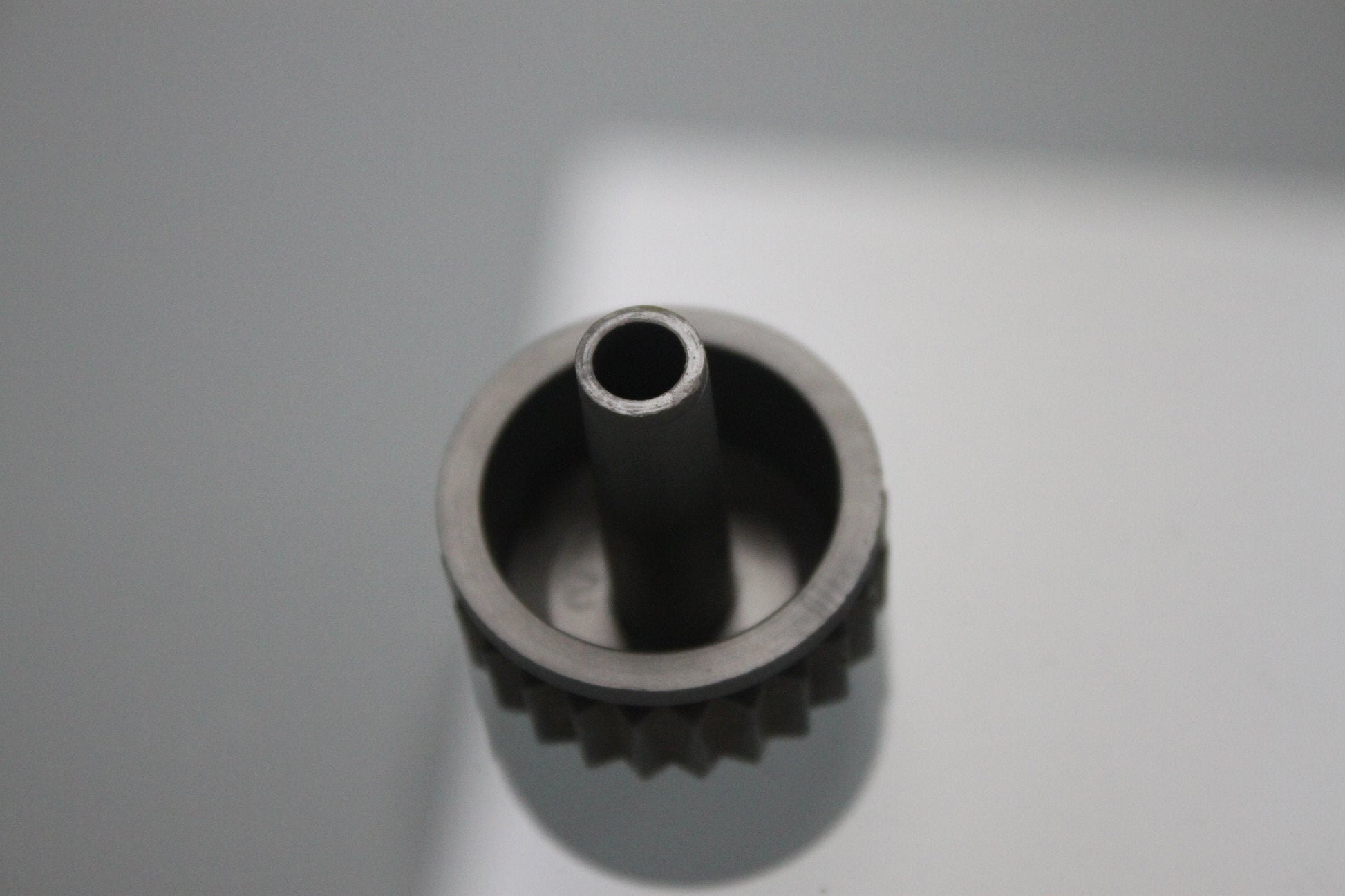 1986-ish very early, vintage Maxi Swatch Crown, 1st style case, does NOT fit 1987 and later