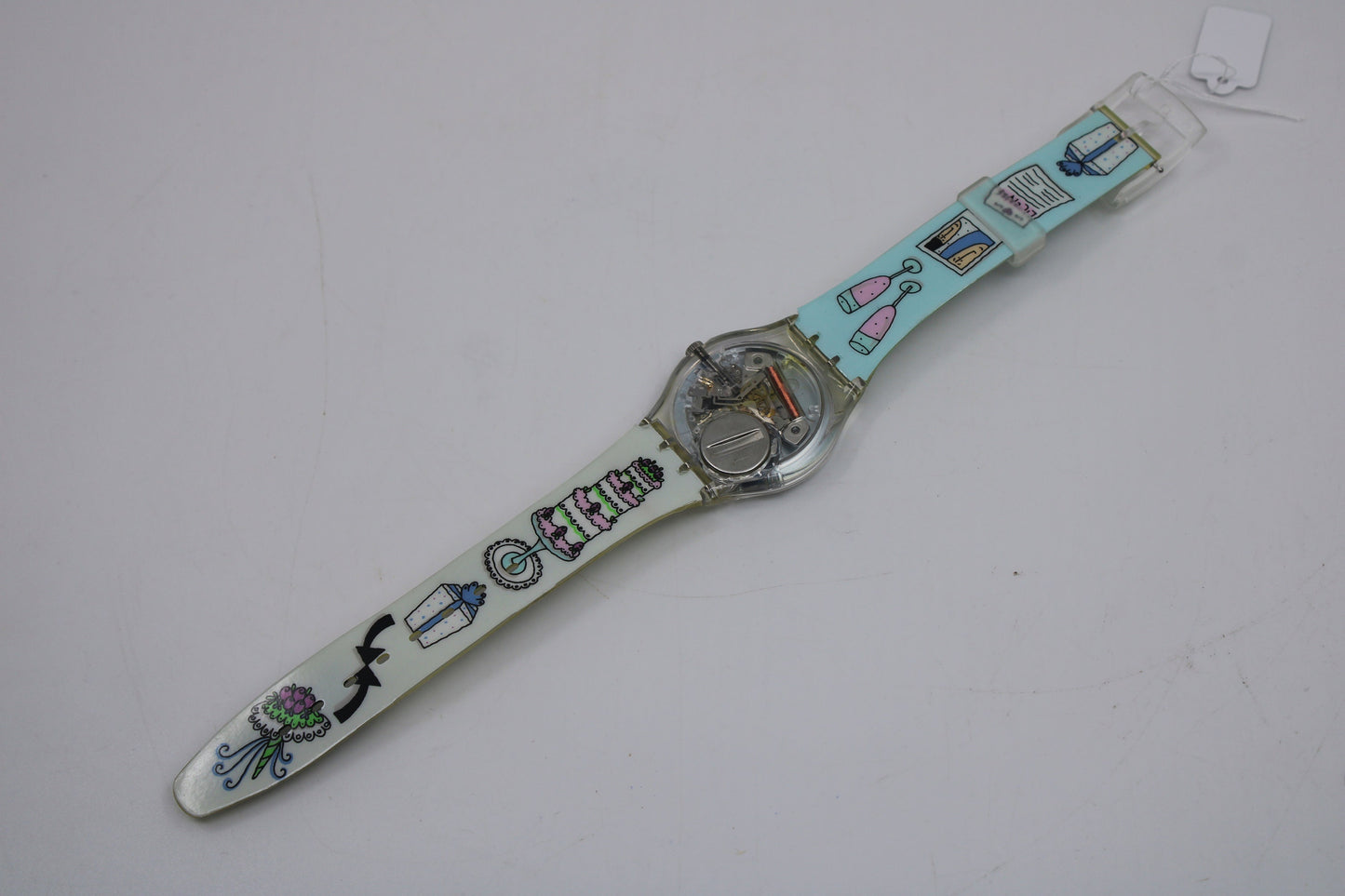 NEW OLD STOCK 1999 Vintage Gents Swatch 'White Wedding' GV110, working 100% with the original strap