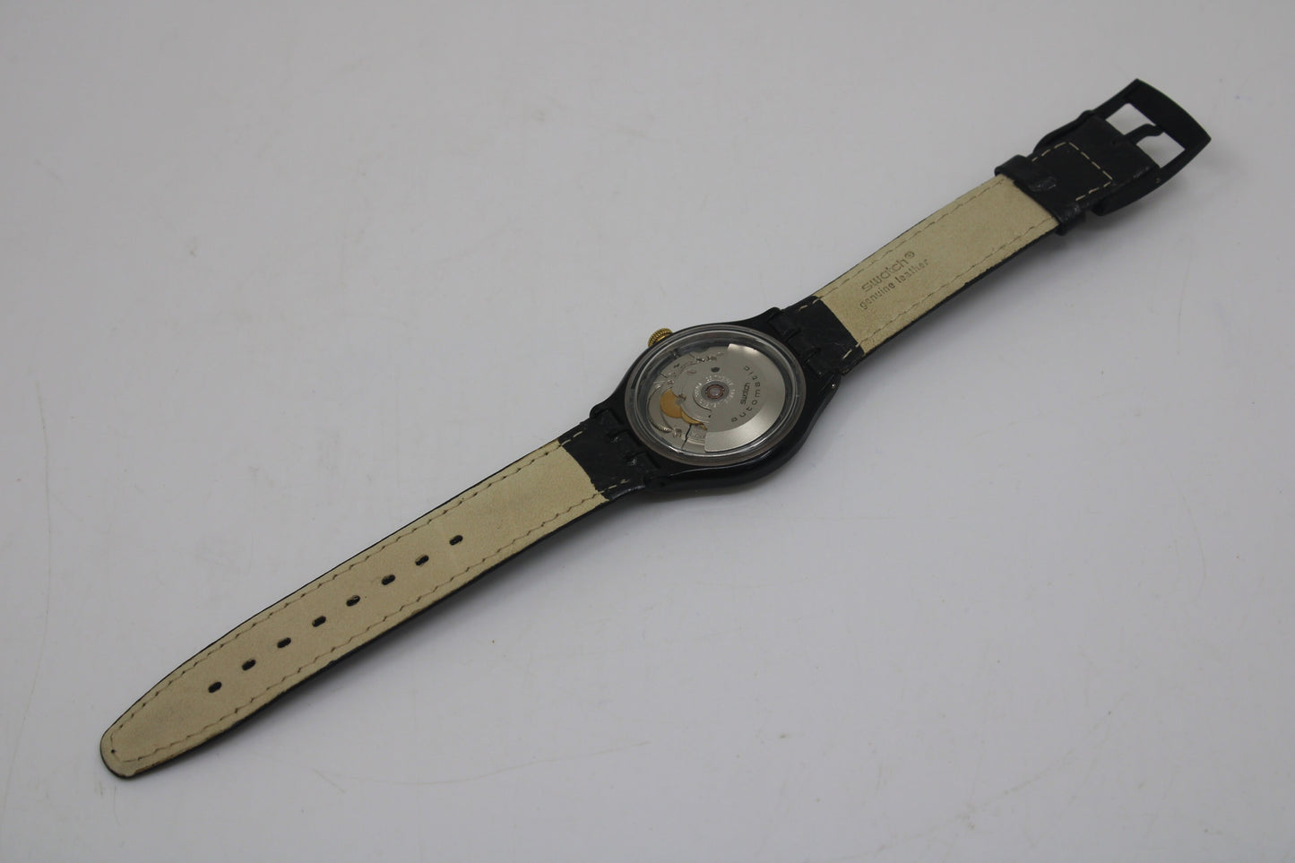 1985 UNIQUE 'Jelly Fish' Vintage Gents Automatic Swatch GK100, NO box, WORKING perfectly, with Brand New Swatch leather strap