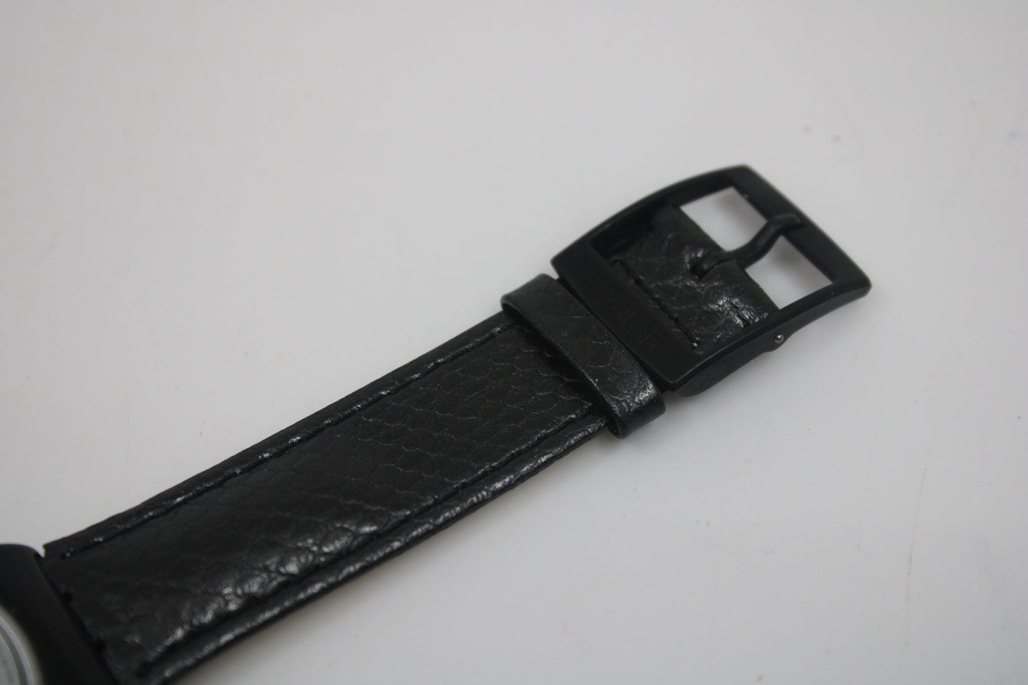 1985 UNIQUE 'Jelly Fish' Vintage Gents Automatic Swatch GK100, NO box, WORKING perfectly, with Brand New Swatch leather strap