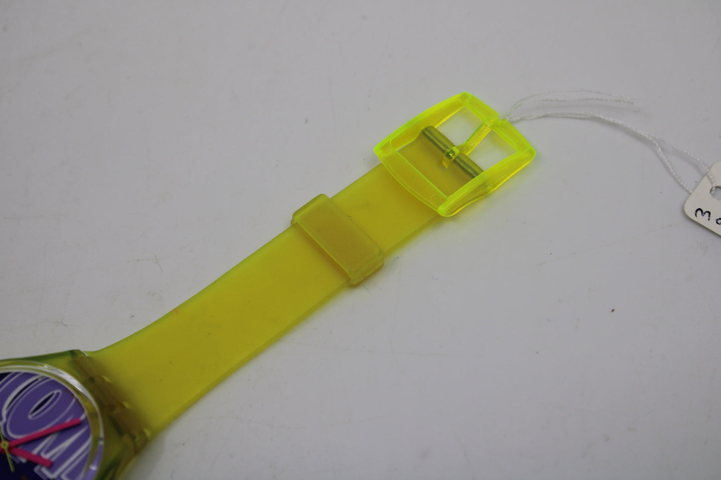 1990 Vintage Gents Swatch 'Robin' GJ103, New Old Stock, Unused Condition, working 100% with a NON-original brand new strap
