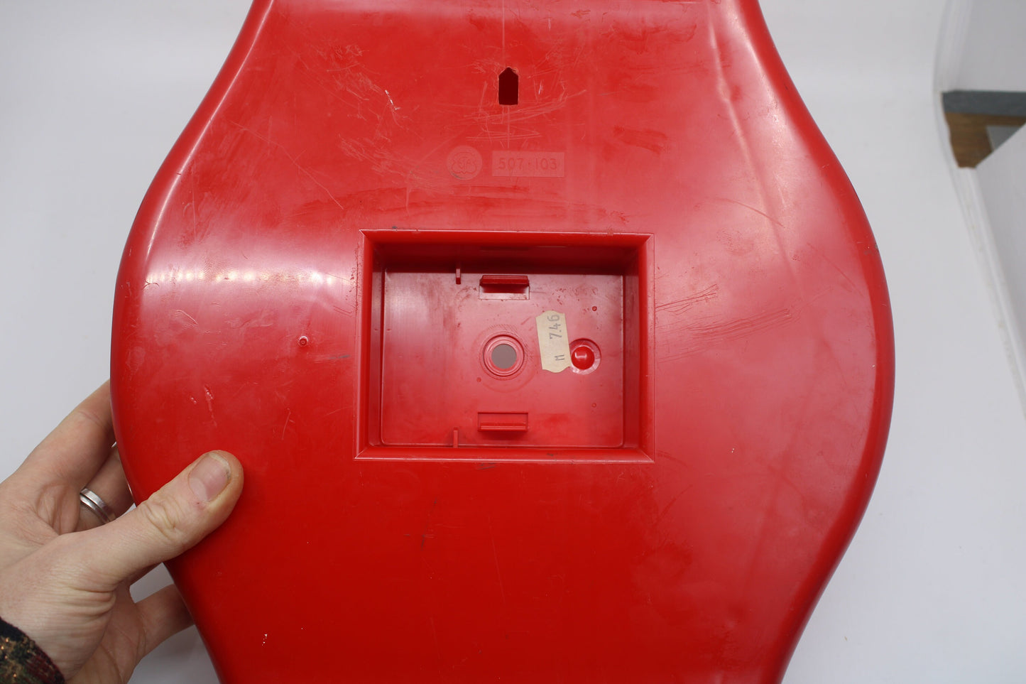 1985/1986 vintage and original Maxi Swatch Bright Red Case, Minor Damage, Very Good Condition