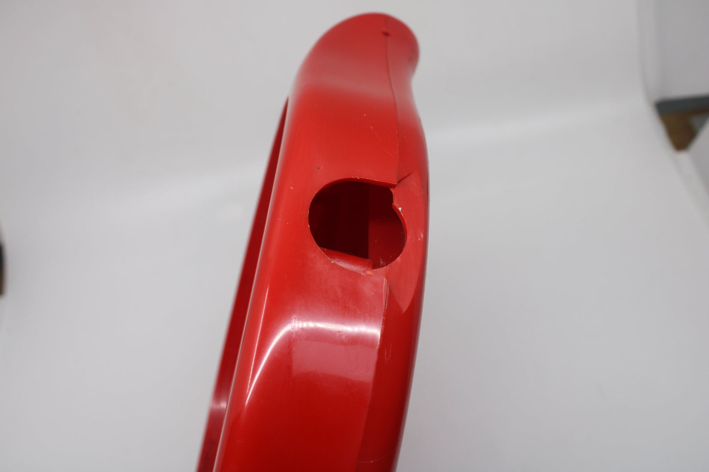 1985/1986 vintage and original Maxi Swatch Bright Red Case, Minor Damage, Very Good Condition