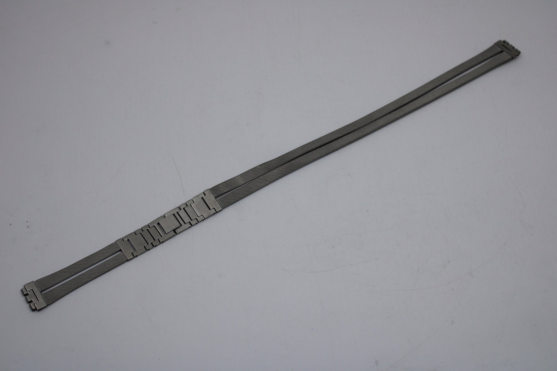 2001, Vintage Skin Wraparound Swatch Strap, 'Little While', SFK120, New Old Stock