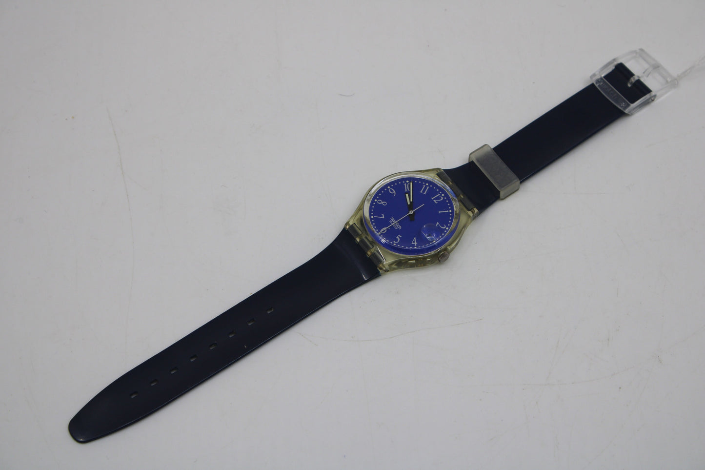 1992 Vintage Gents Swatch 'Blu-Lui' GK400, in a nice, used condition, working 100% with the original strap