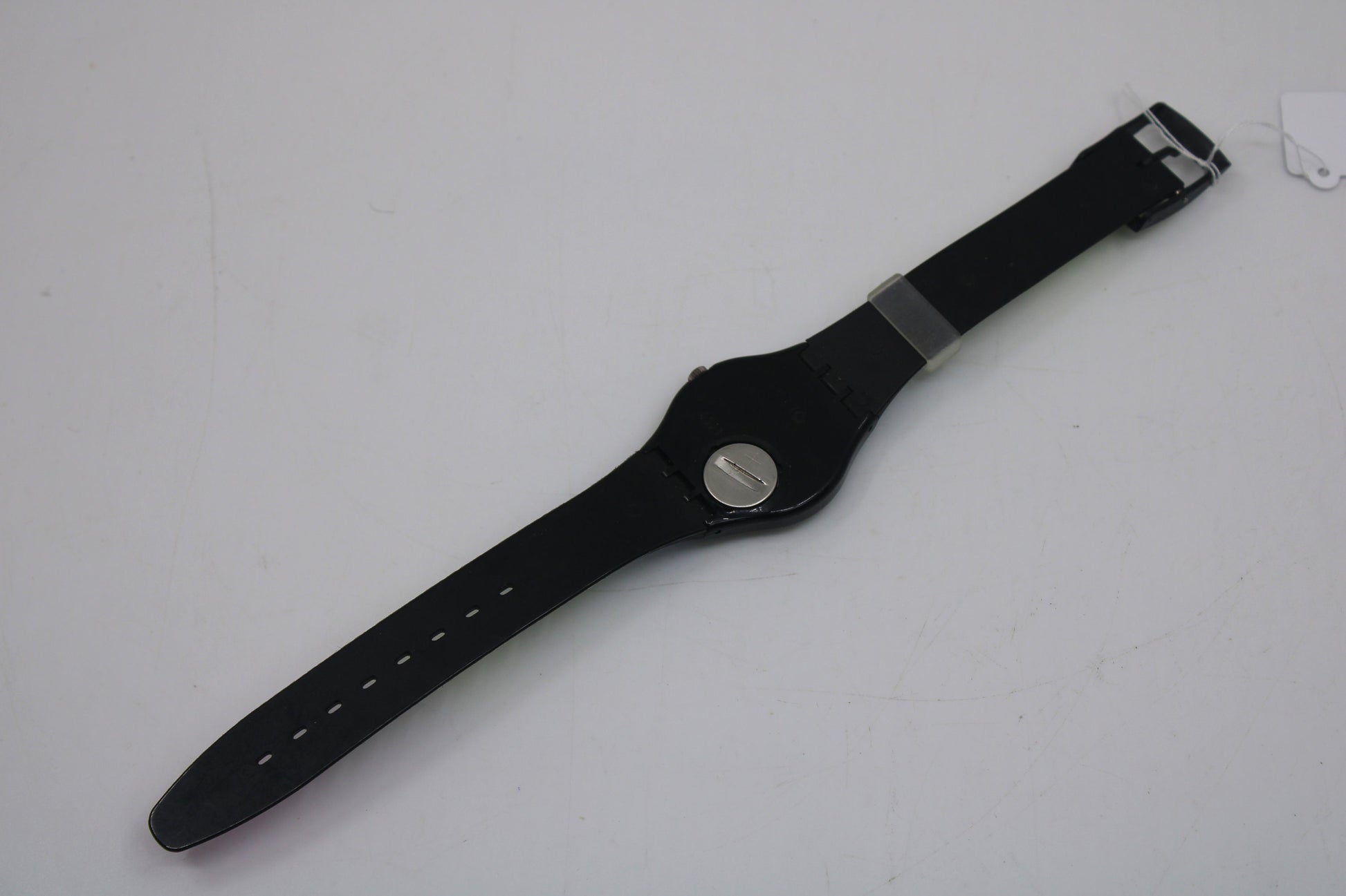1991 Vintage Gents Swatch 'The Globe' GB137, Nice, Used Condition, working 100% with the ORIGINAL strap