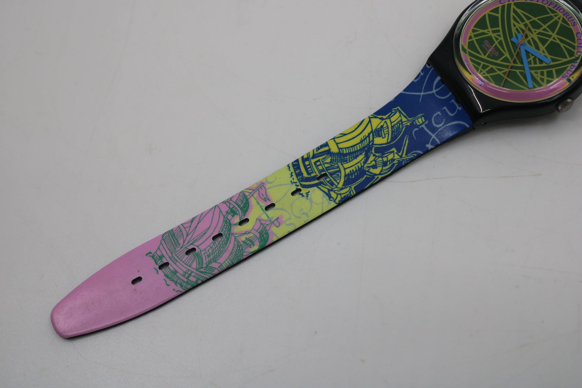 1991 Vintage Gents Swatch 'The Globe' GB137, Nice, Used Condition, working 100% with the ORIGINAL strap