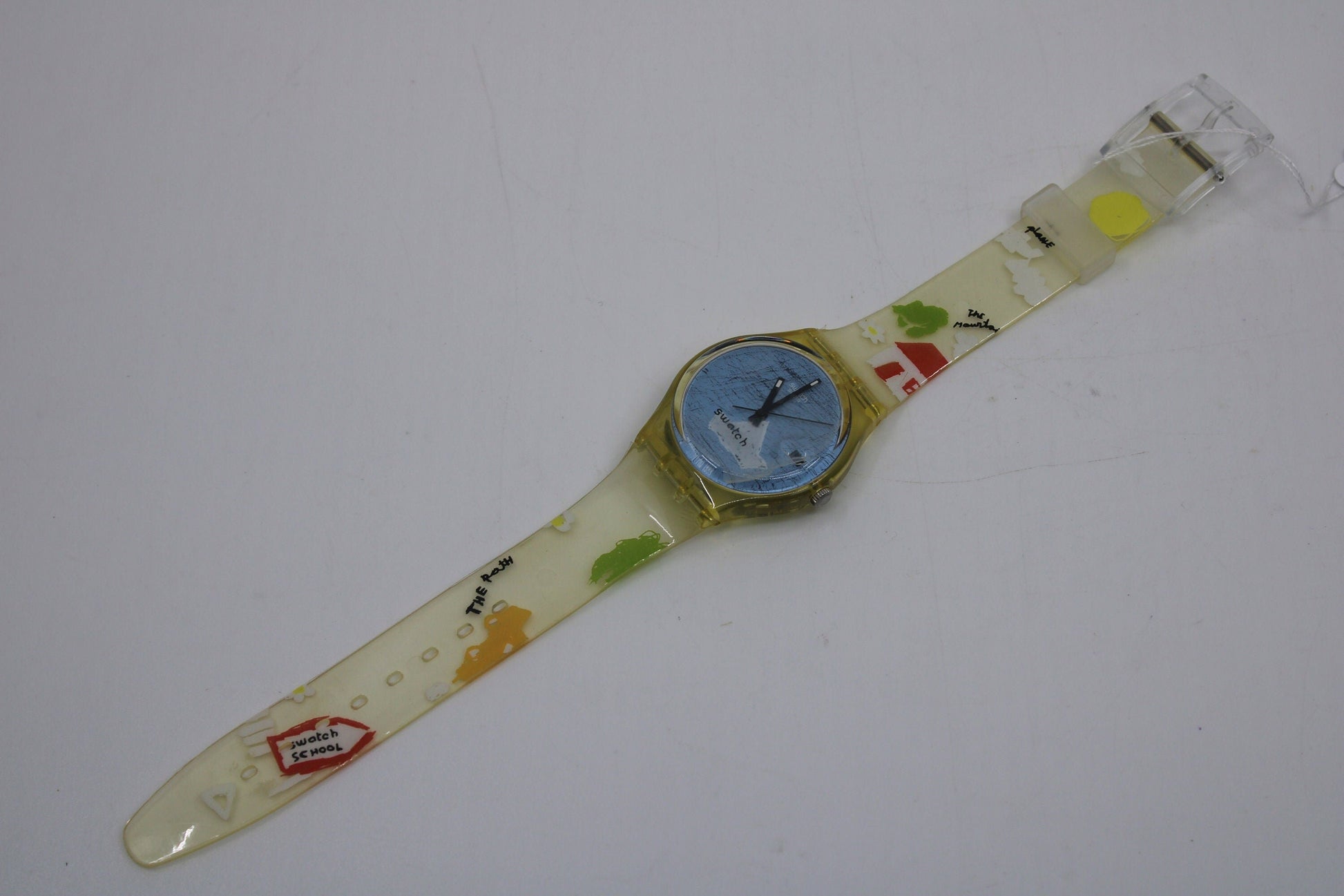 2000, Swatch, Gents, 'Dibujos', GK420, NEW and UNWORN, working 100%, original, strap with scribbles or sketches on it