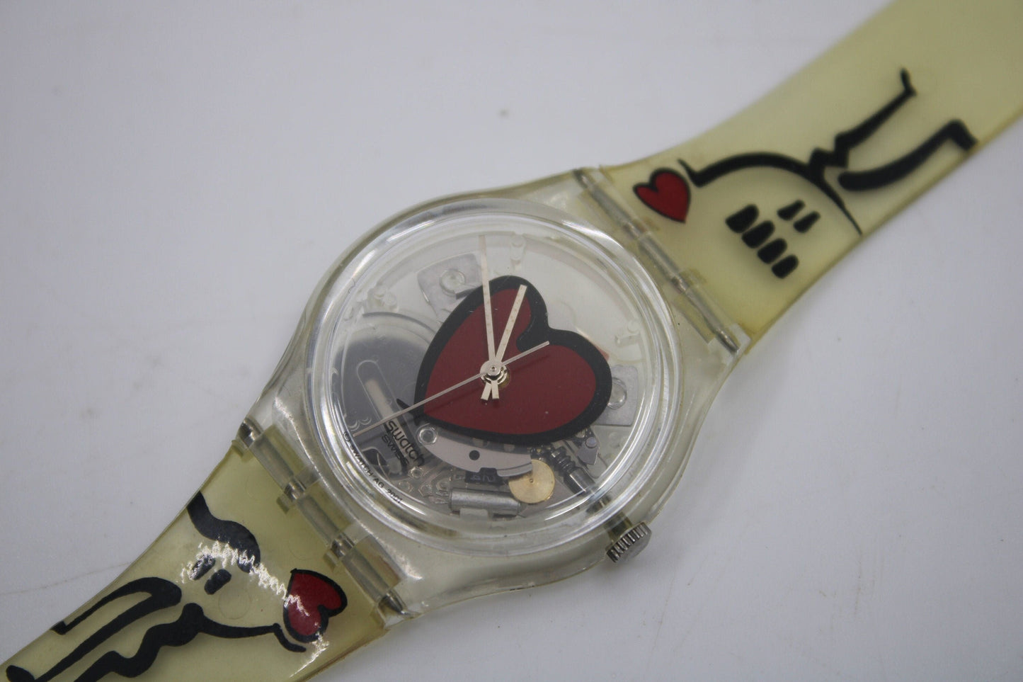 2002, Vintage Gents Valentines Swatch 'Cupid's Bow', GK371, NO box, In Very Good, Used Condition, working 100%, Original Strap