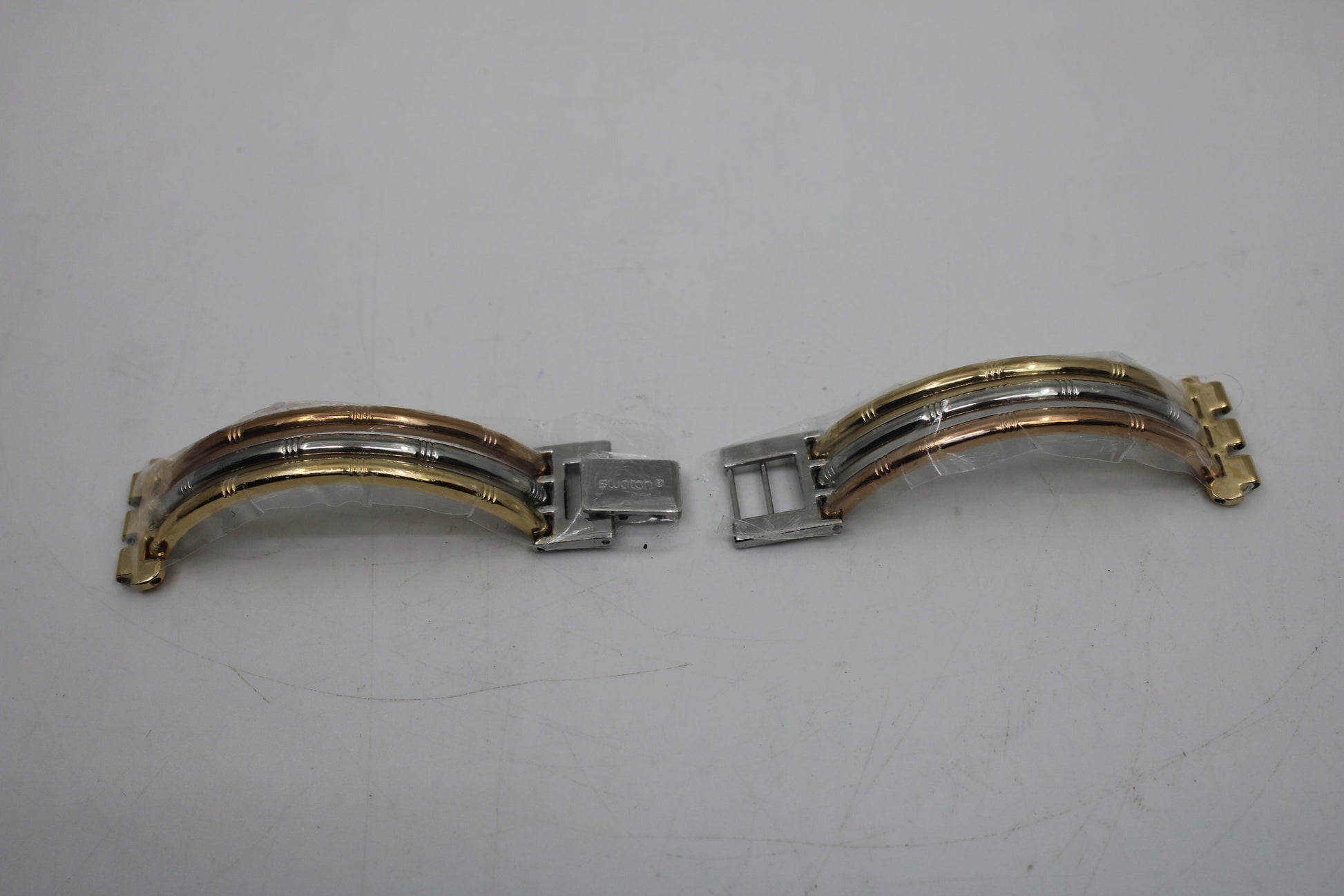 Vintage Skin Swatch Strap, 'Try Gold', SFK240A, New Old Stock, never worn