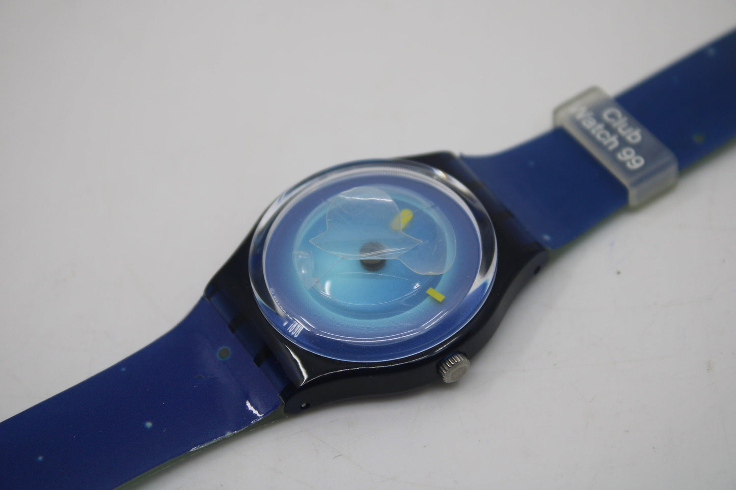 1999 Vintage Gents Swatch 'Space Dreams' GZ160, UNUSED and NEW old stock with original, NEW strap