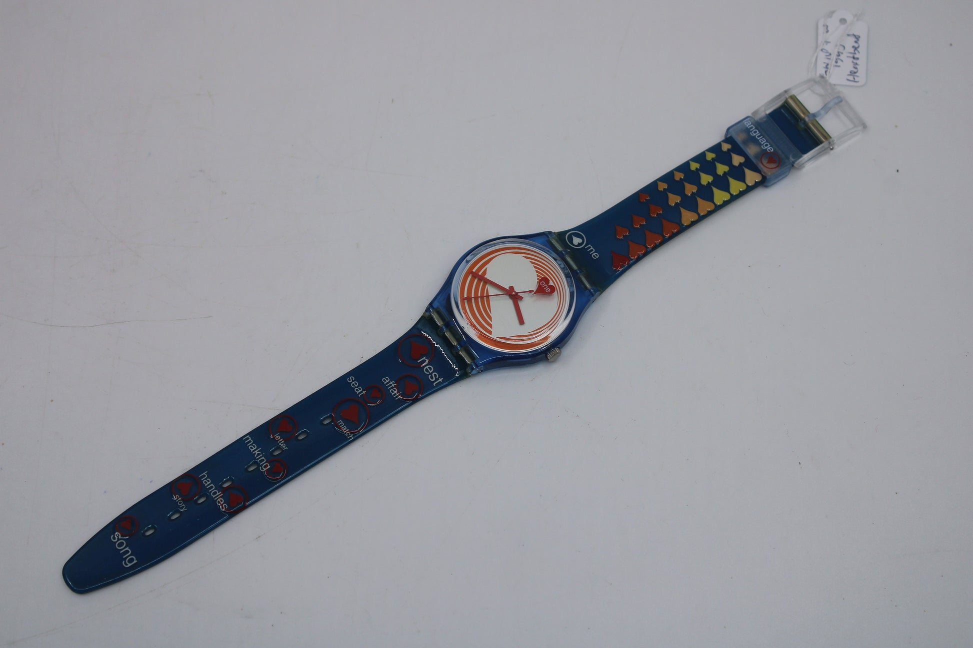 2000 Vintage Gents Valentines Swatch, 'Heartbeat', GN187, NEW and UNWORN, working 100% WITH original packaging
