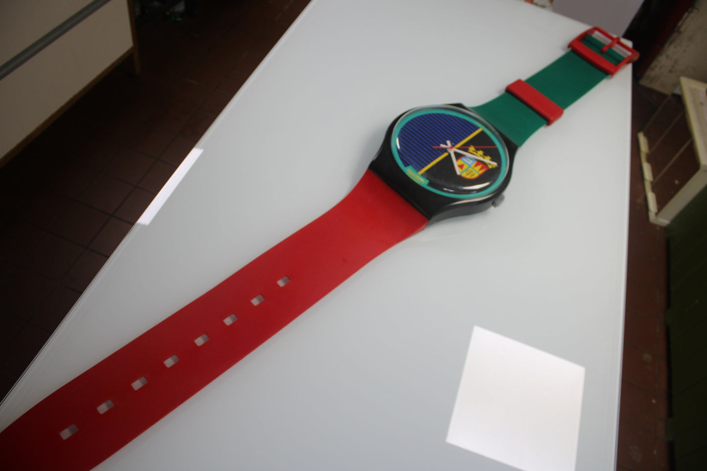 VERY Good condition 1986 Maxi Swatch, 'Sir Swatch', MGB111 unique, Nice condition, working 100%