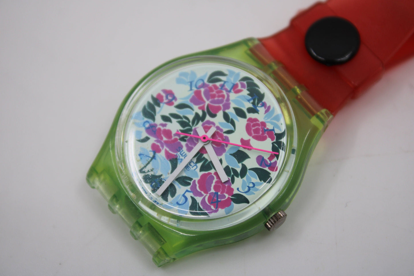 Unique, Vintage Swatch Keychain, GG115, 1992, 'Mazzolino', made from recycled, NON-working Gents Swatch watch