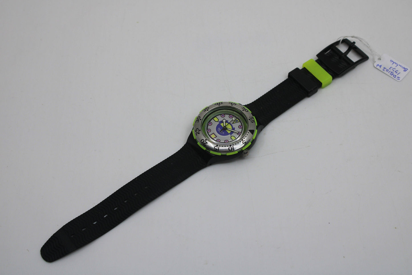 1993 Vintage Swatch Scuba 'Bombola' SDB103, MINT or possibly unused condition, working 100%